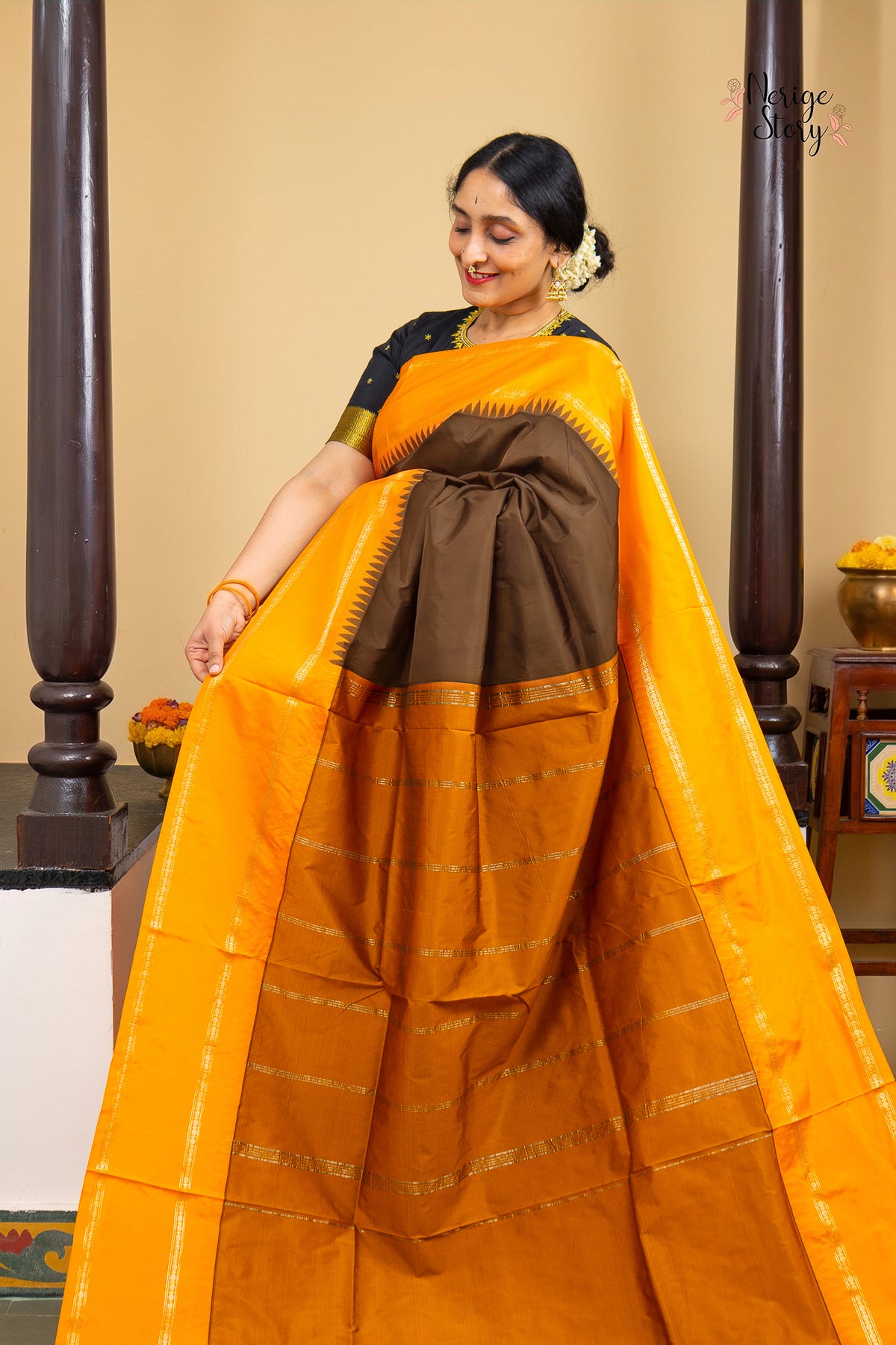 LATHIKA (ಲತಿಕಾ)