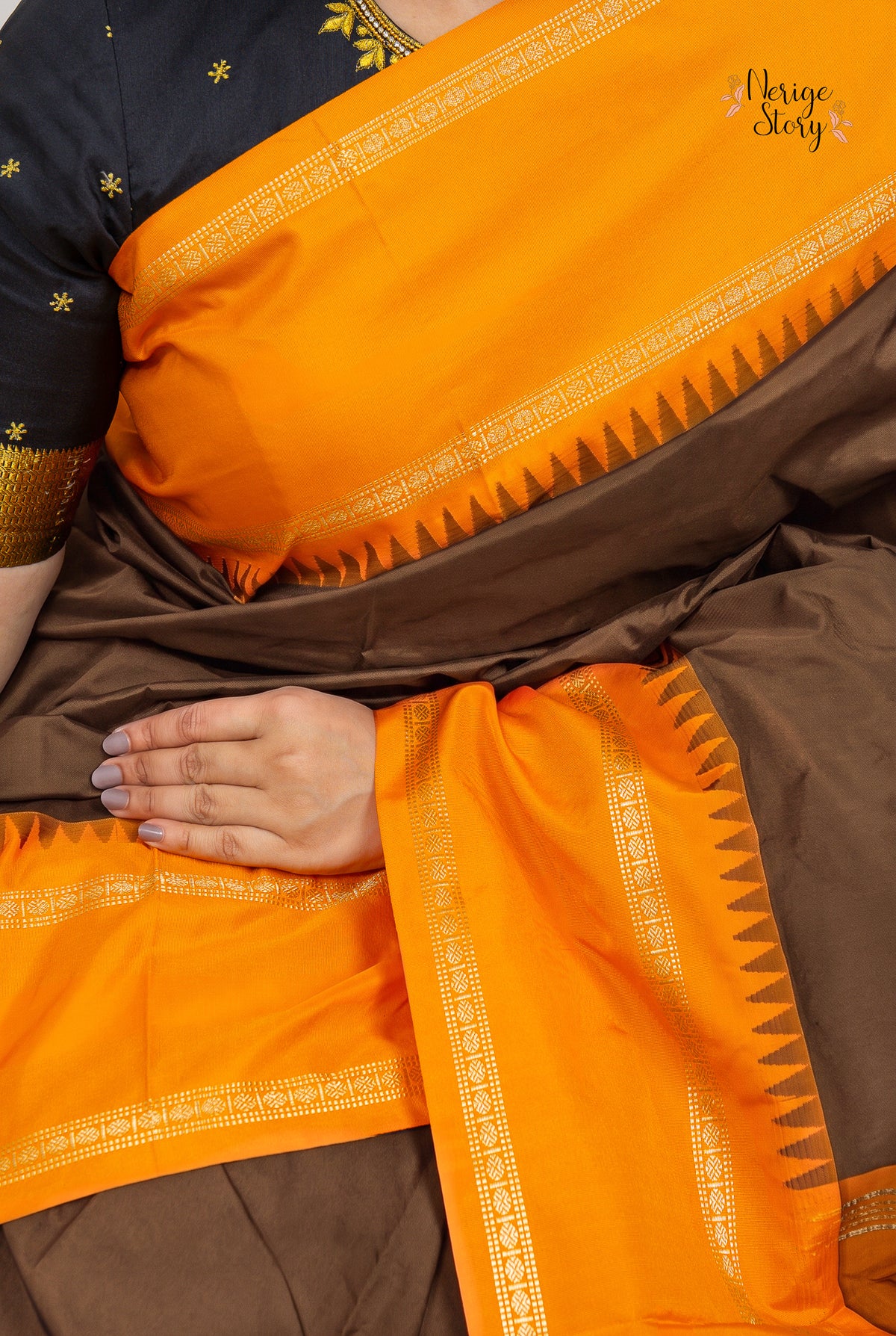 LATHIKA (ಲತಿಕಾ)