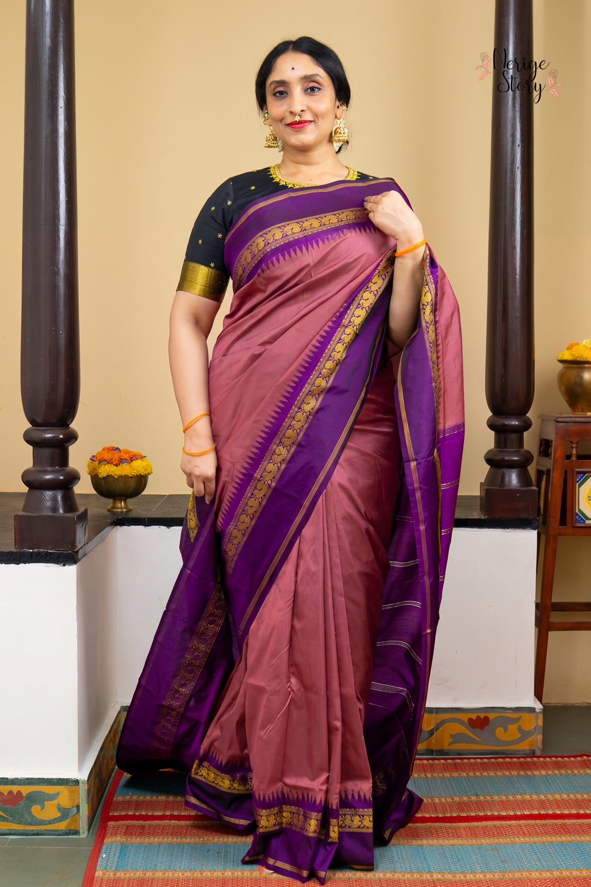 RAGHAVI (రాఘవి)