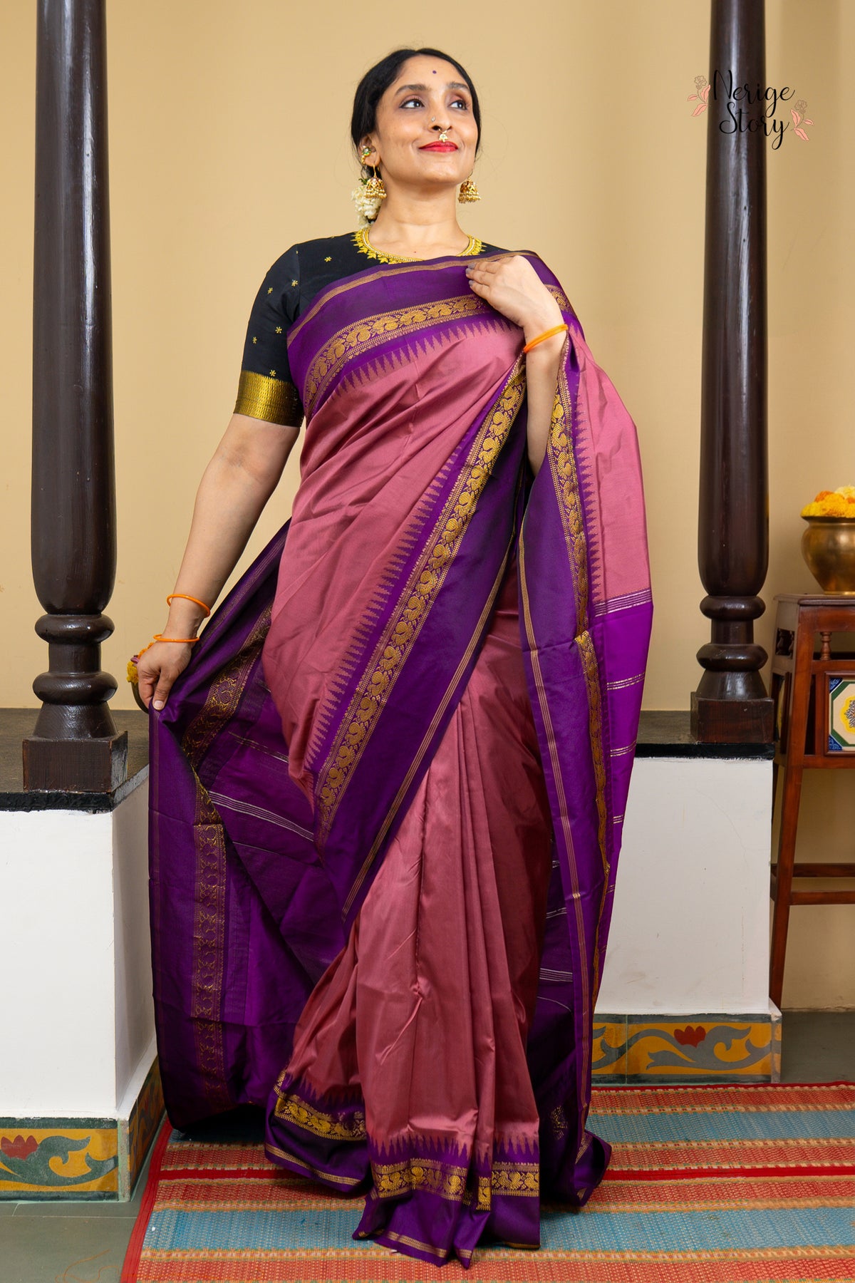 RAGHAVI (రాఘవి)