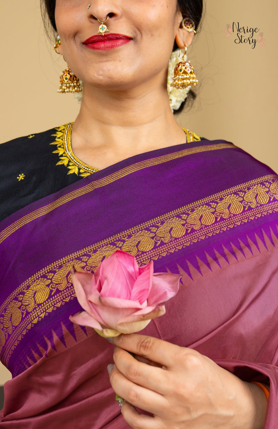 RAGHAVI (రాఘవి)