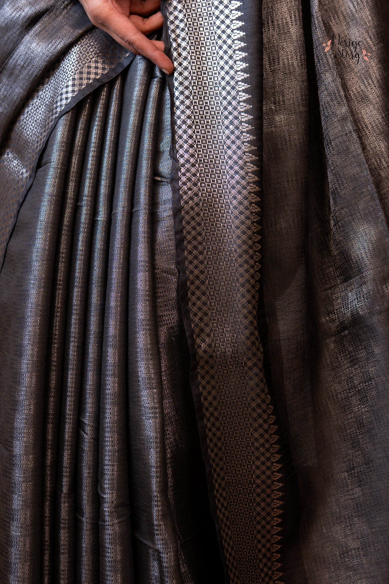 SAHIRA (सहिरा)