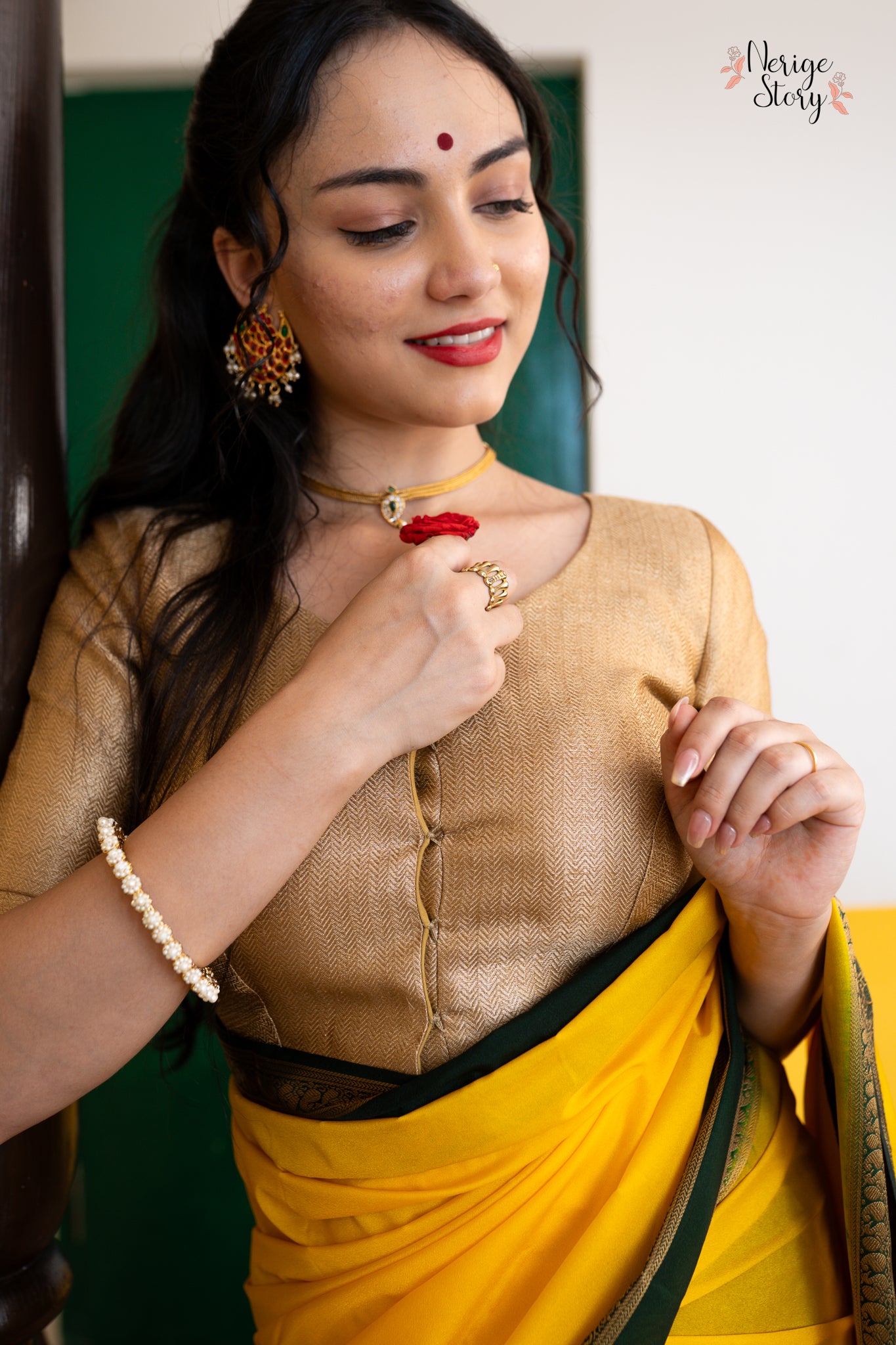 RAMANIKA (रमणिका)
