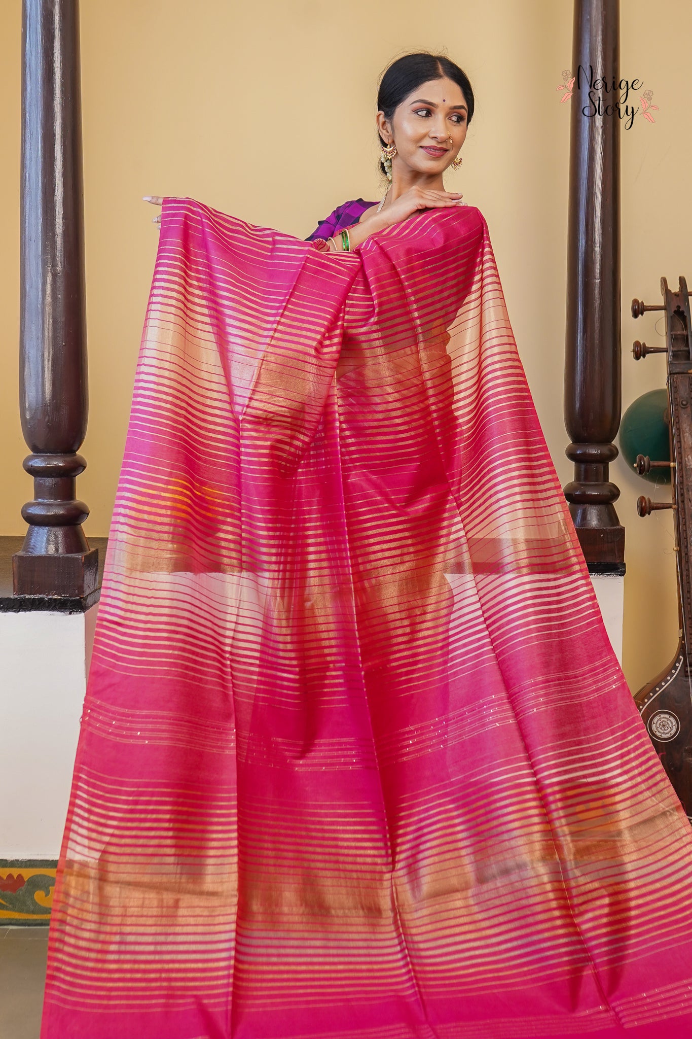 AASHNA (आशना)