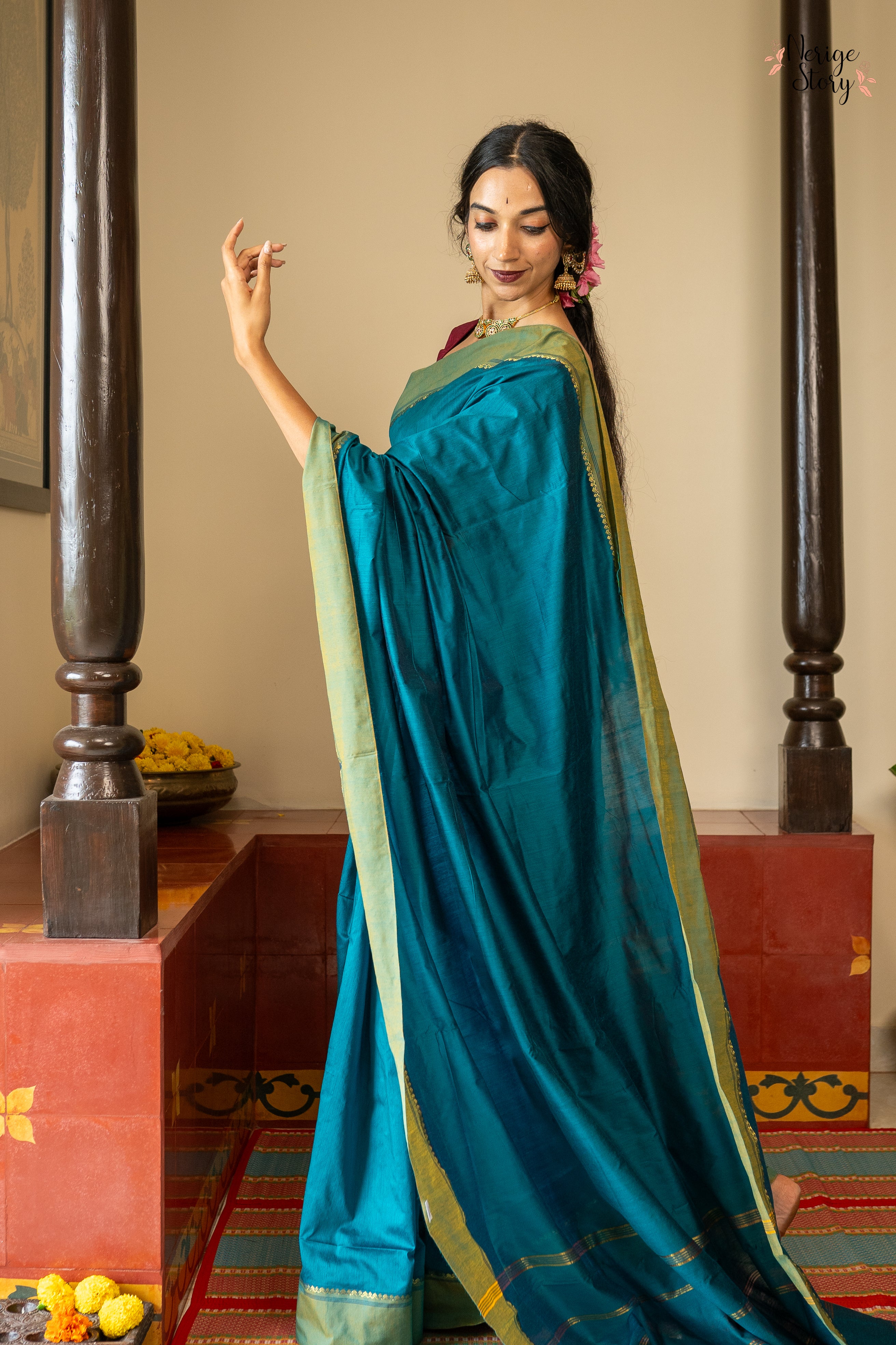 SWARNALATHA (ಸ್ವರ್ಣಲತಾ)