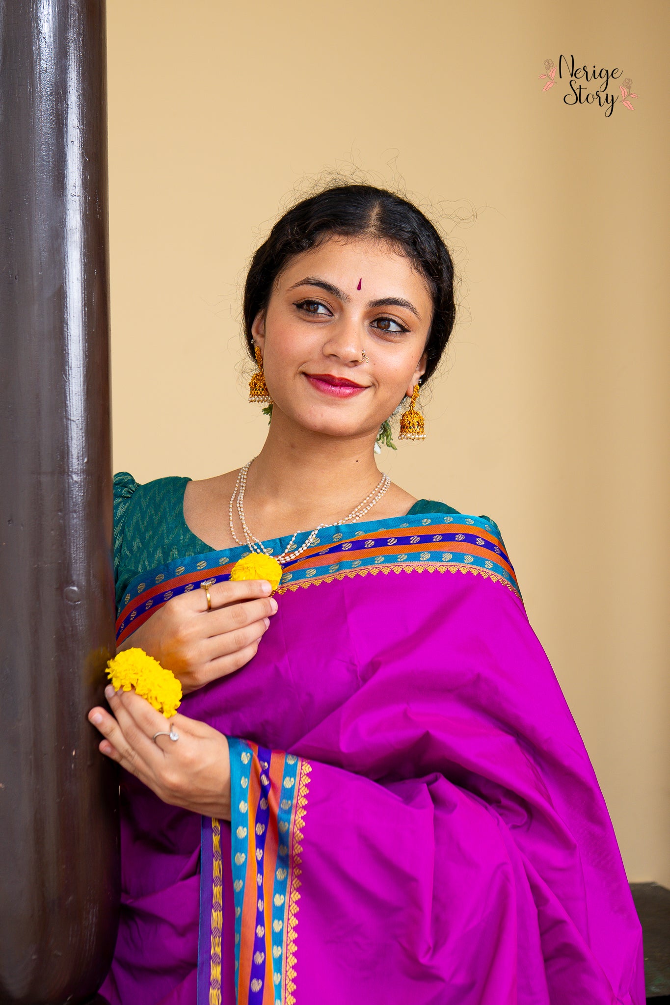 MANOHARI (ಮನೋಹರಿ)