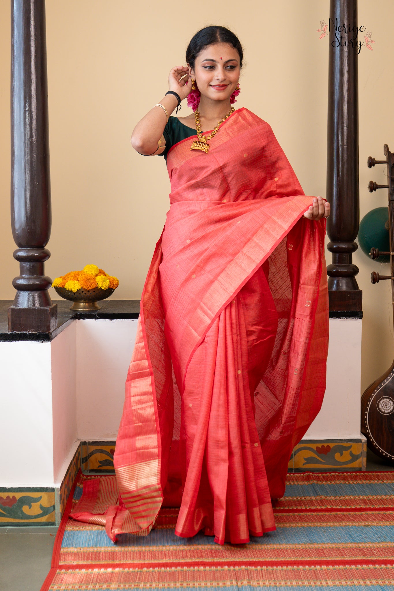 OMANIKA (ओमानिका)