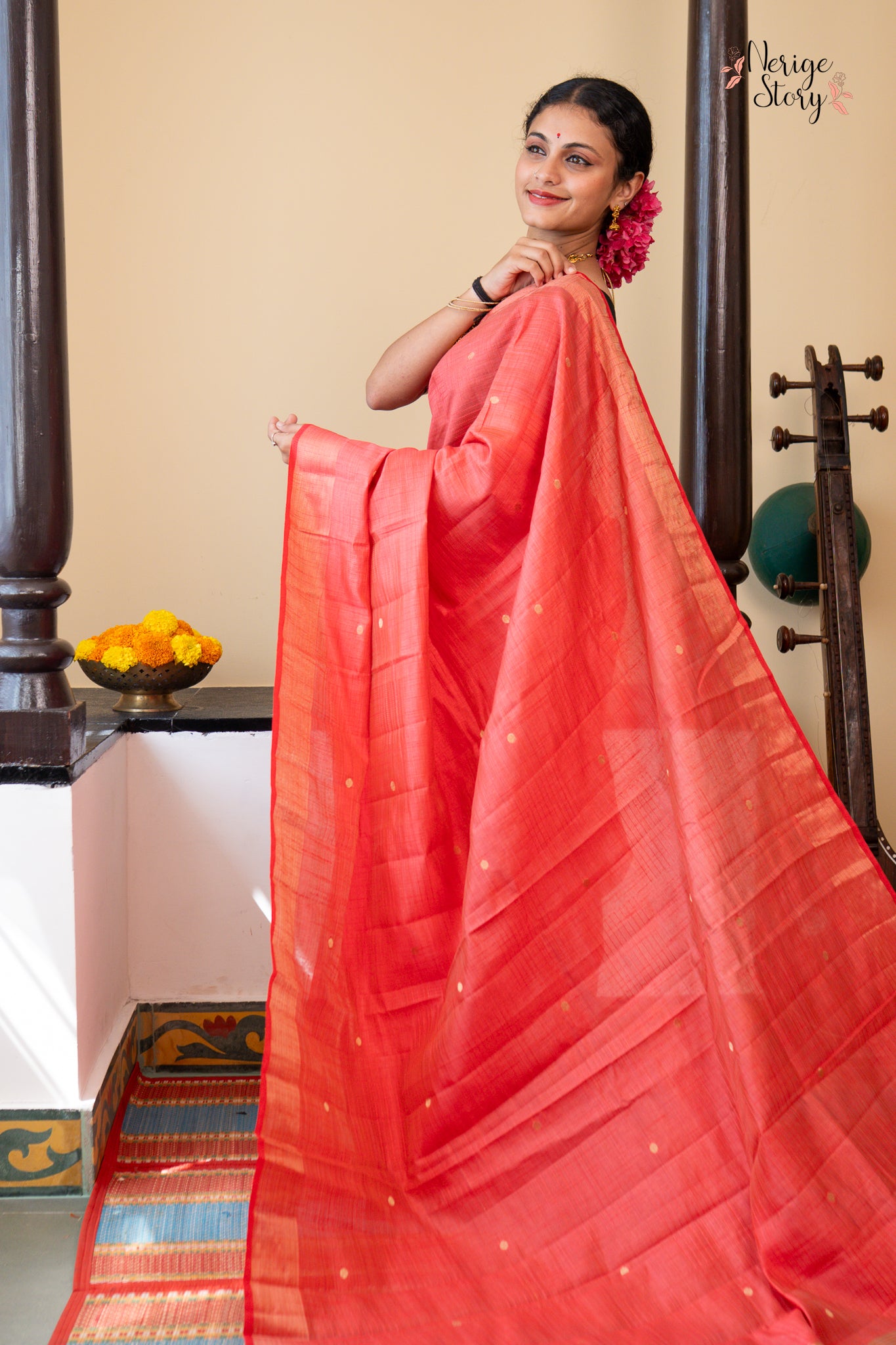 OMANIKA (ओमानिका)