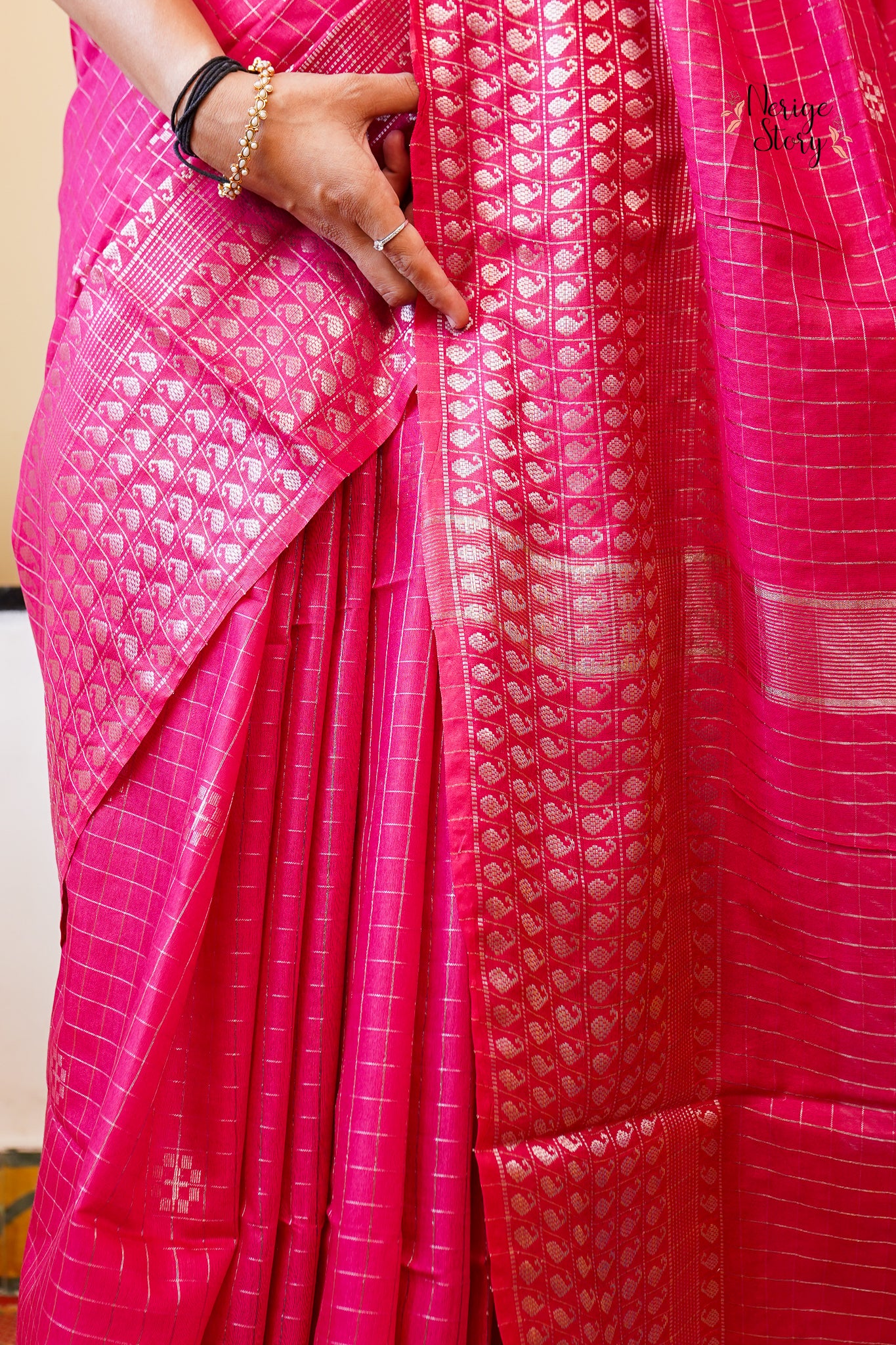 NISHA (निशा)