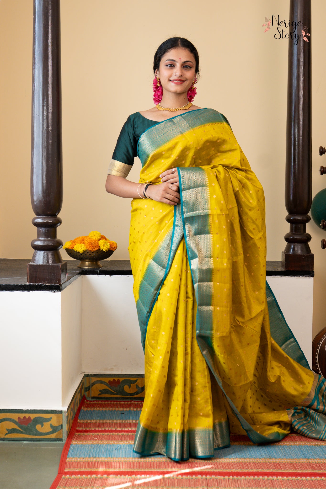 FALAK (फलक)