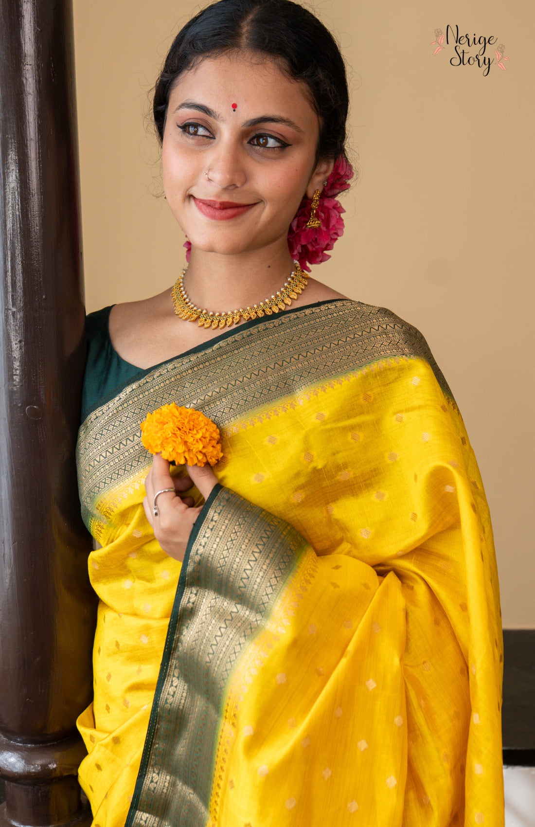 GUNJAN (गुंजन)