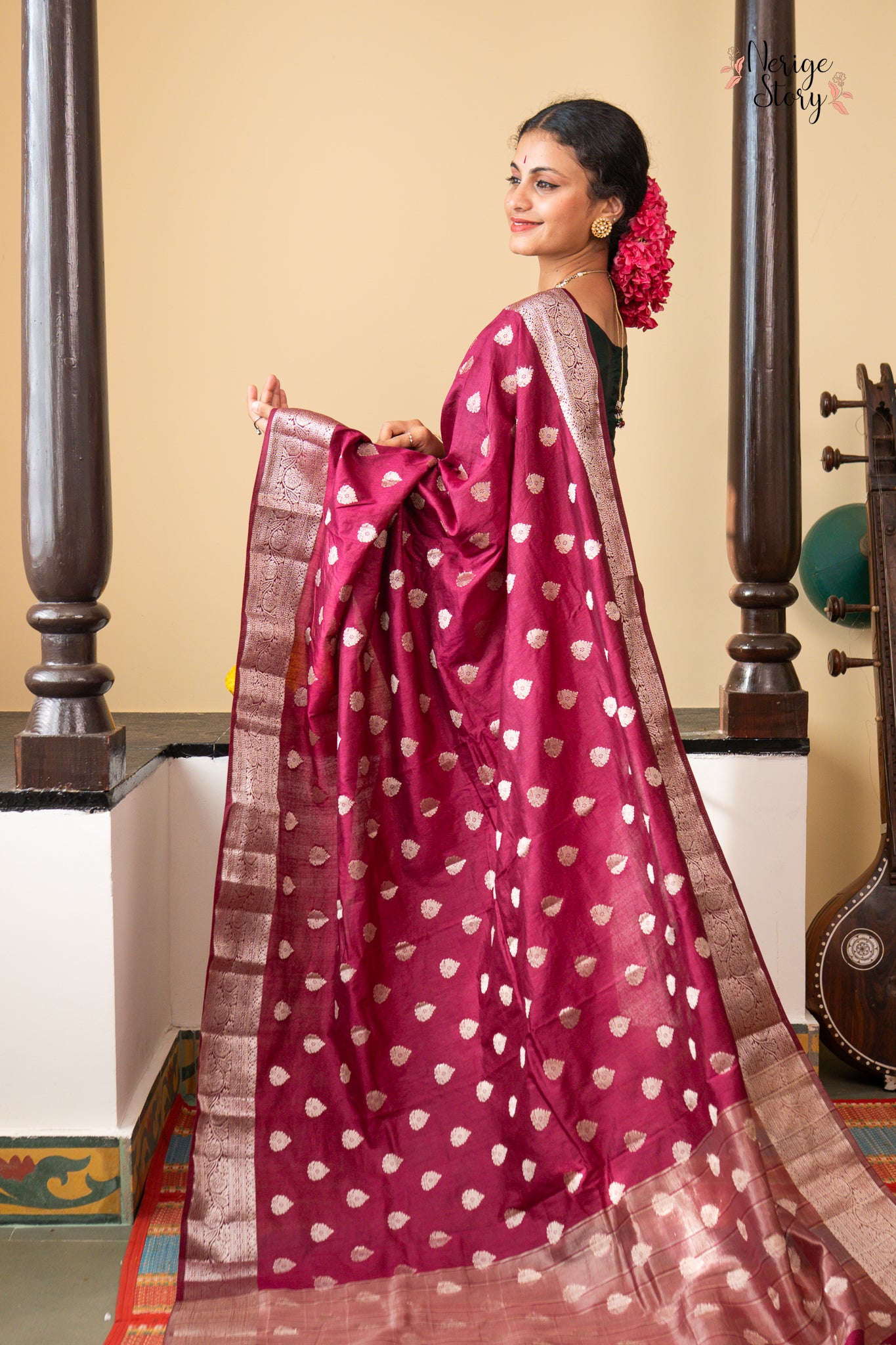 RUSHALI (रुषाली)