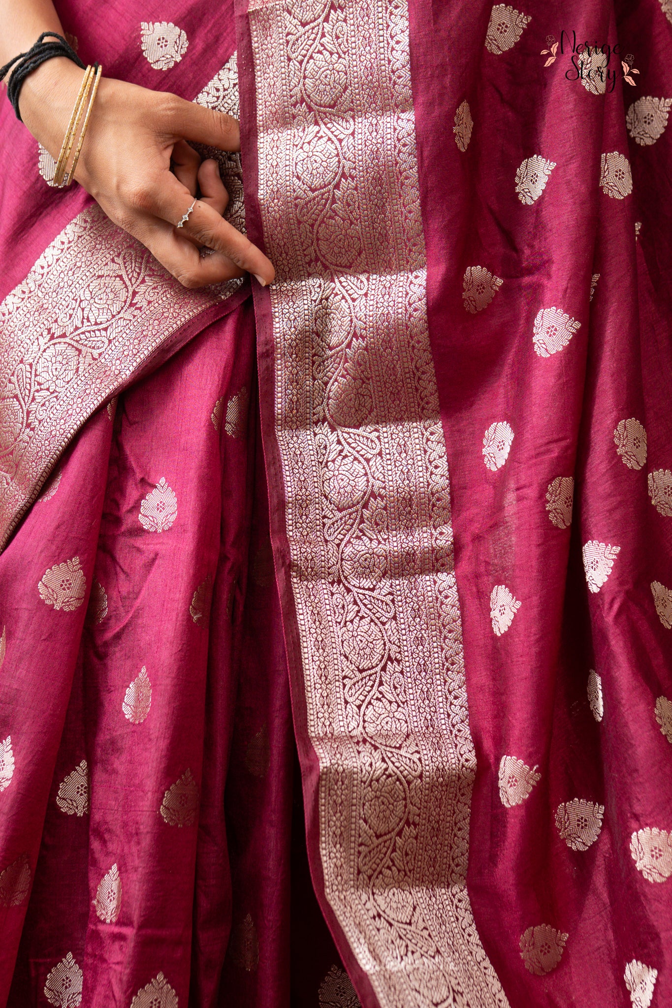 RUSHALI (रुषाली)