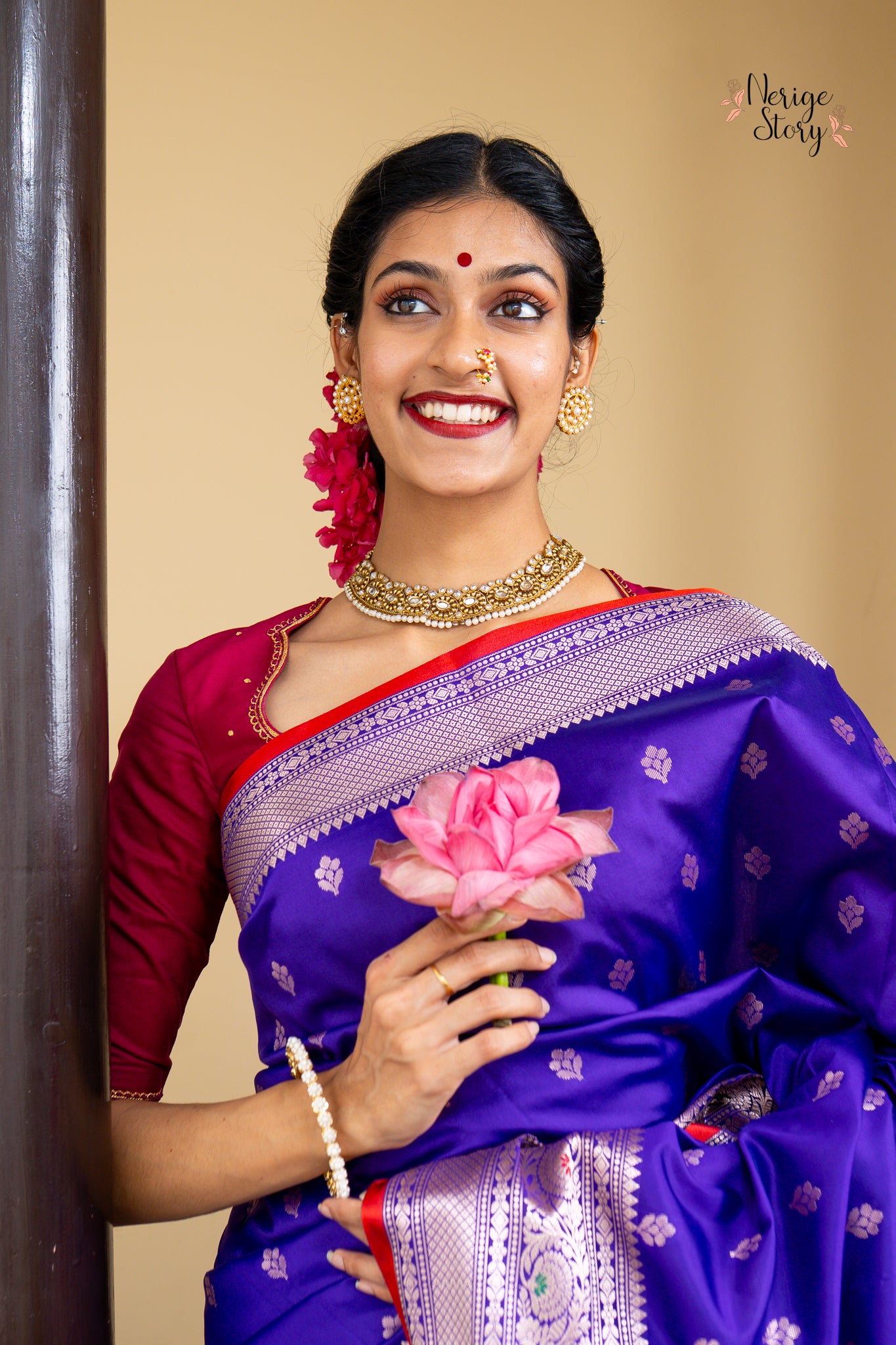 KARUNAMAYI (करुणामयी)
