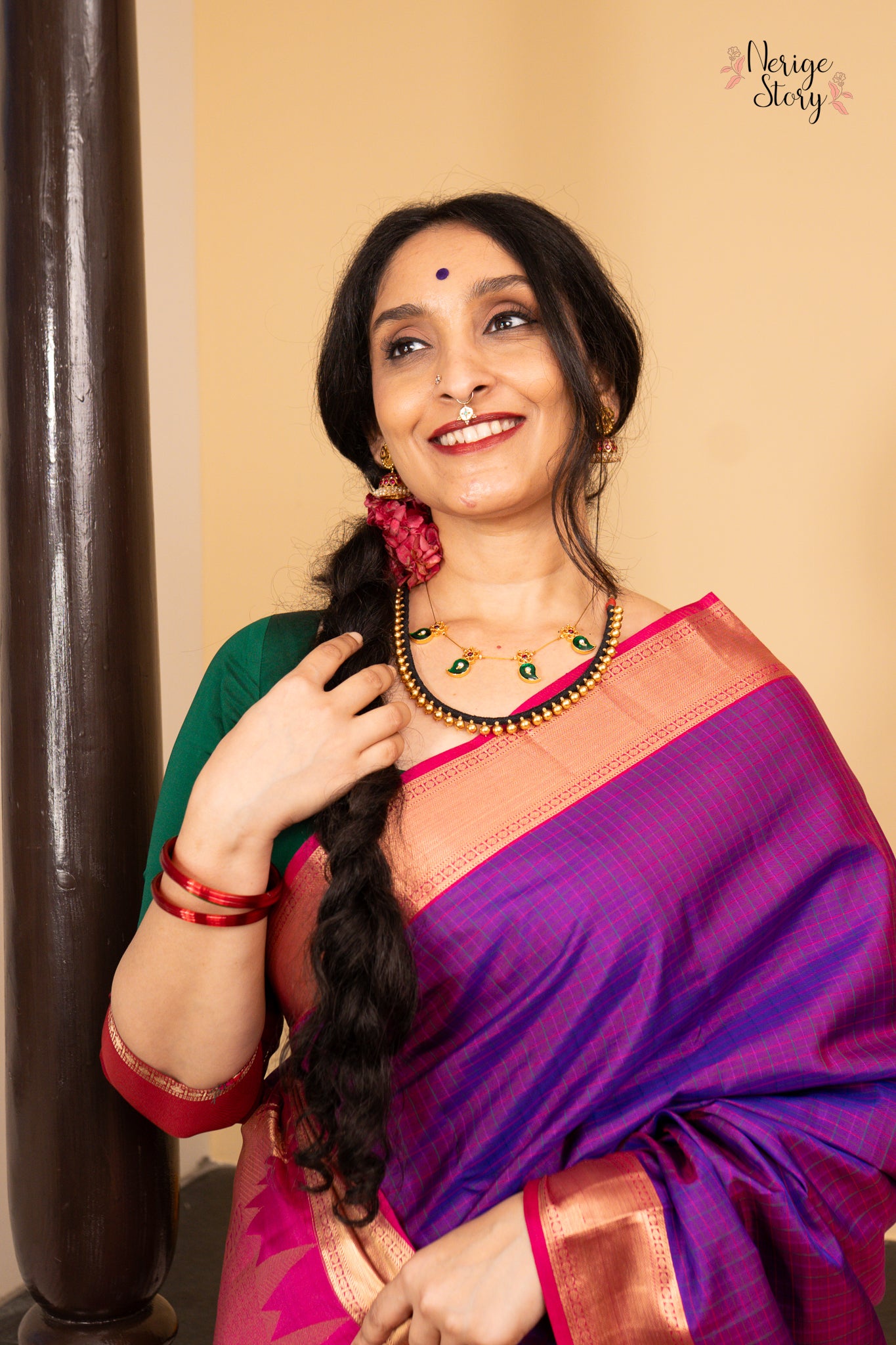 SHAMBHAVI (சாம்பவி)