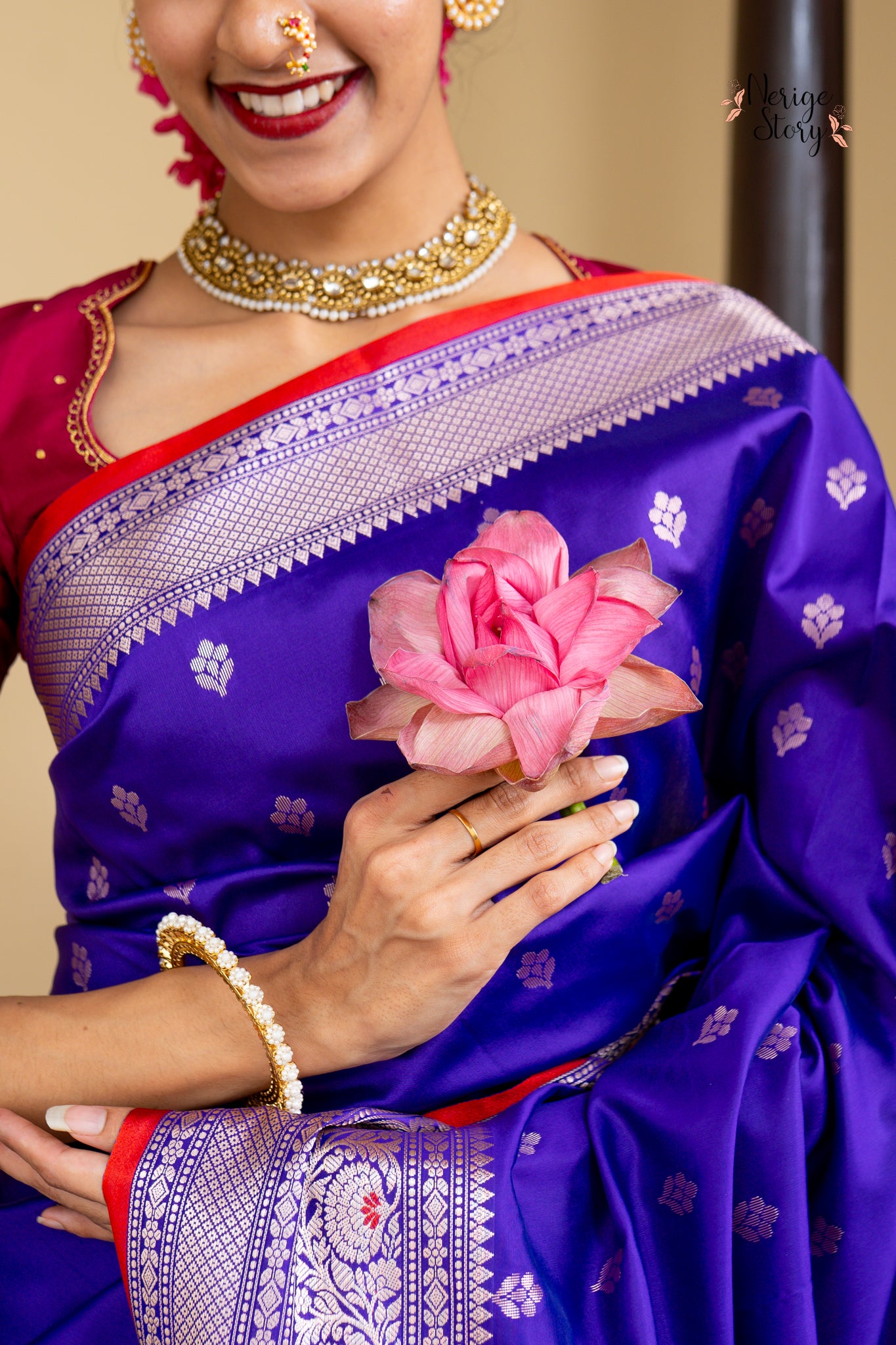 KARUNAMAYI (करुणामयी)