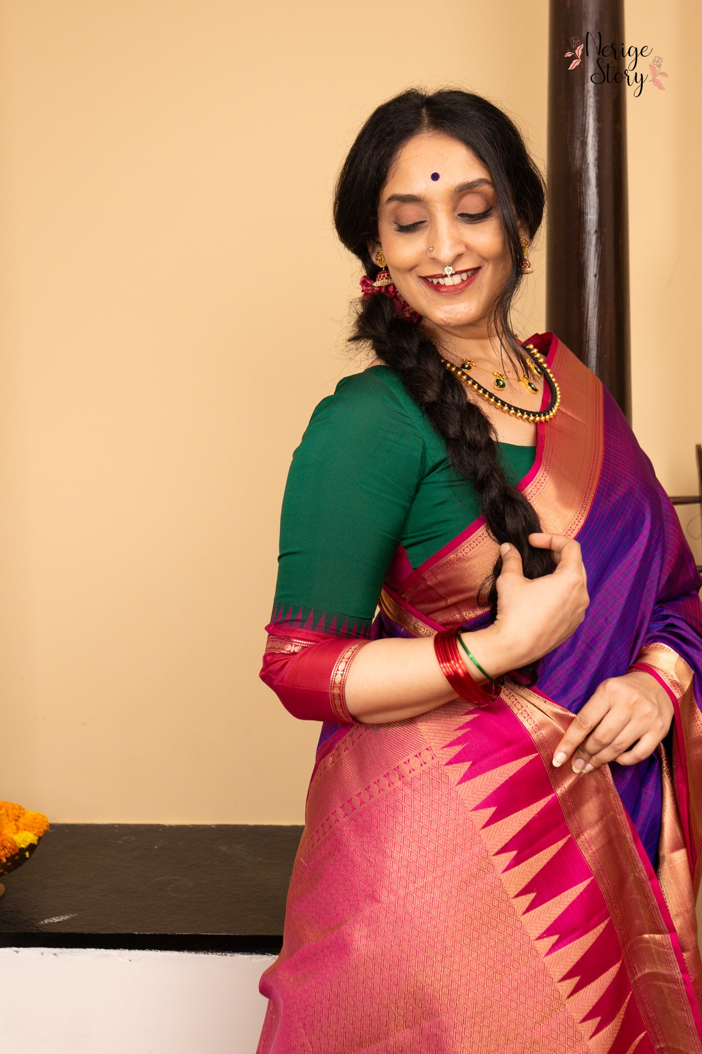 SHAMBHAVI (சாம்பவி)