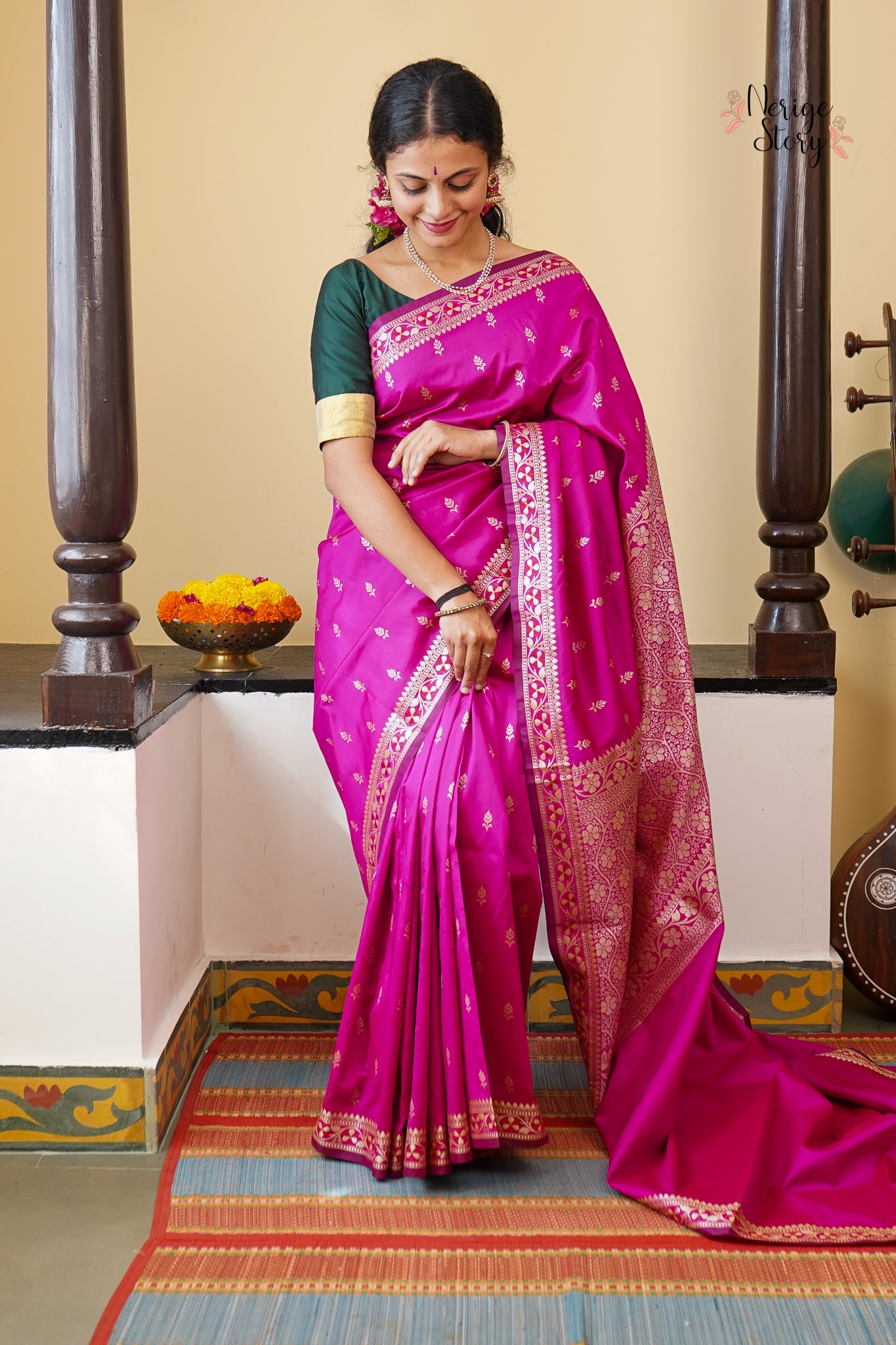 SHRAVIKA (श्राविका)