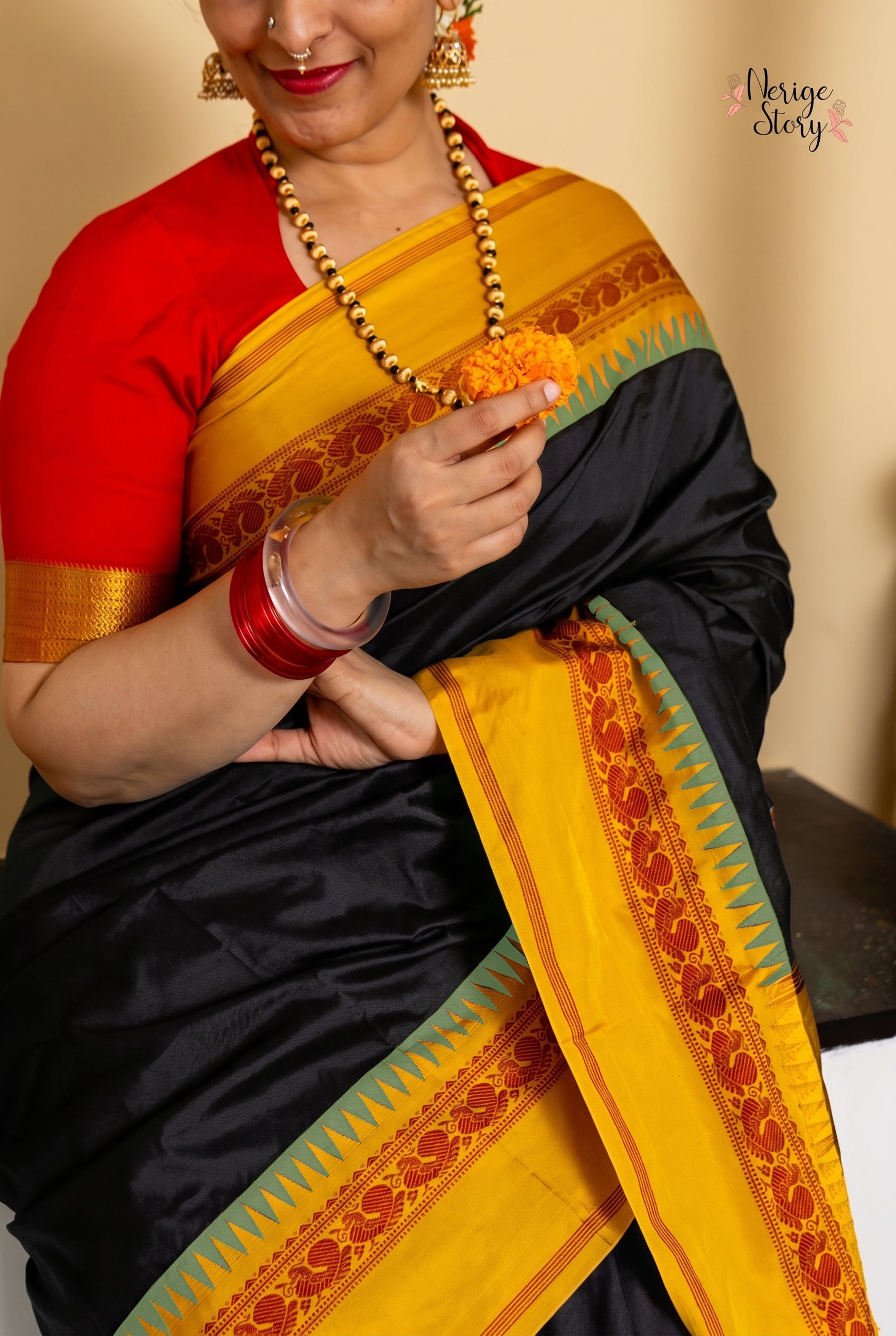 ABHAYAMBAL (அபயாம்பாள்)
