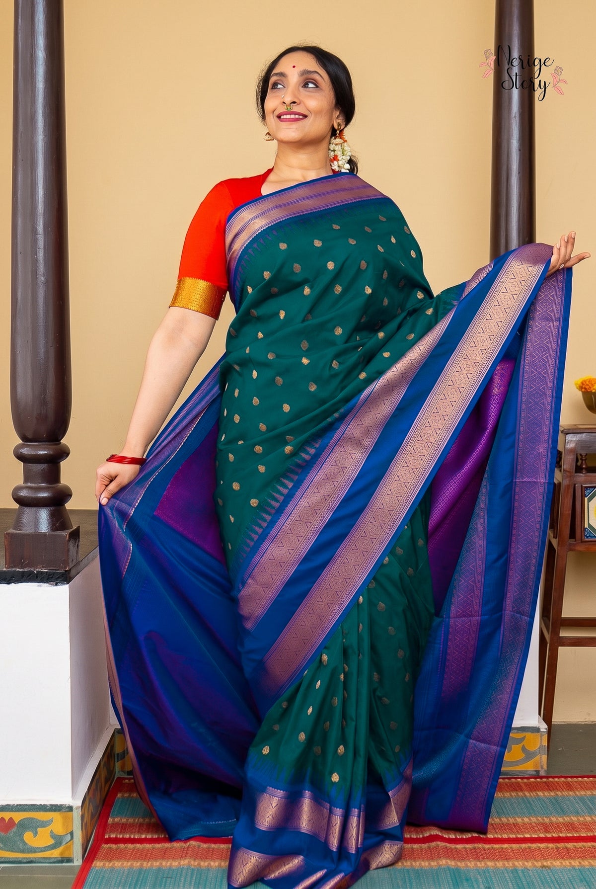 ANANYASHREE (অনন্যাশ্রী)