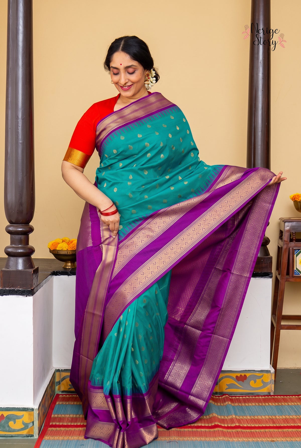 GAYATNIKA (ಗಾಯತ್ನಿಕಾ)