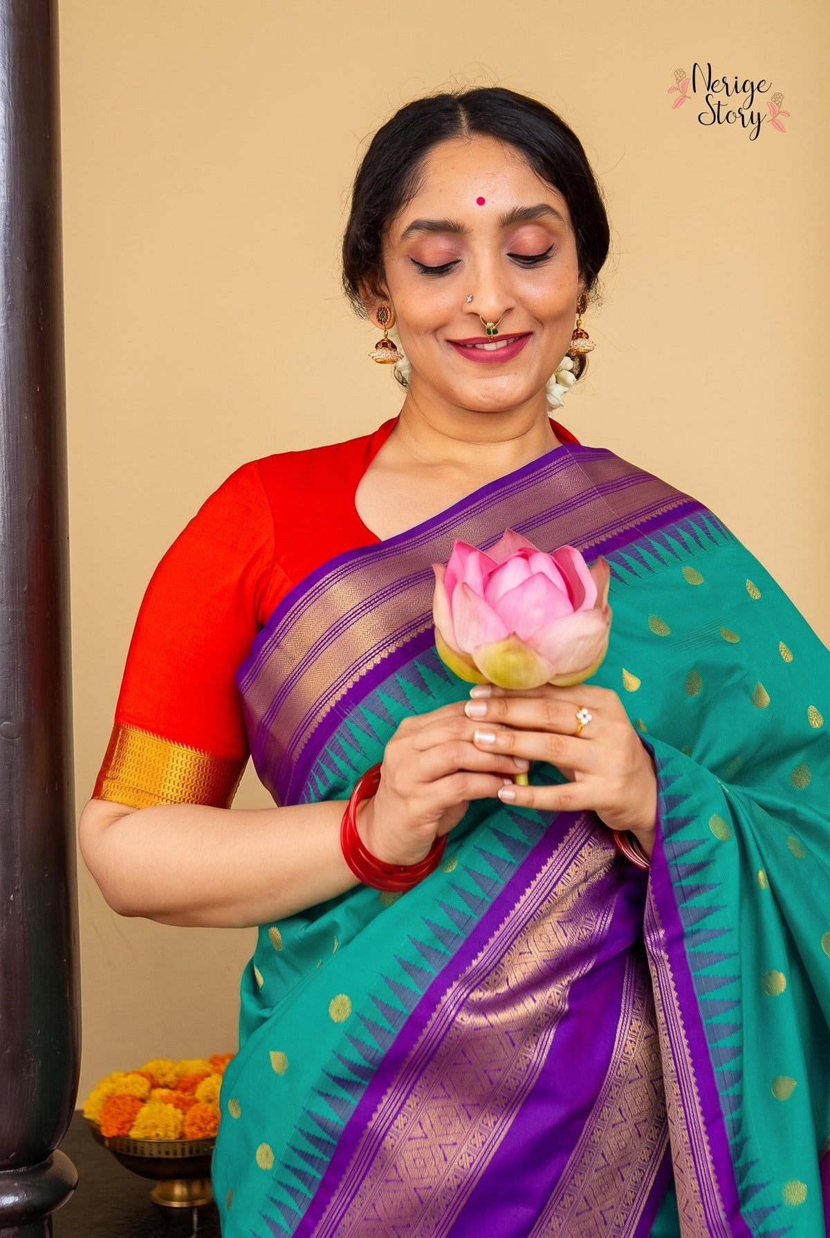 GAYATNIKA (ಗಾಯತ್ನಿಕಾ)