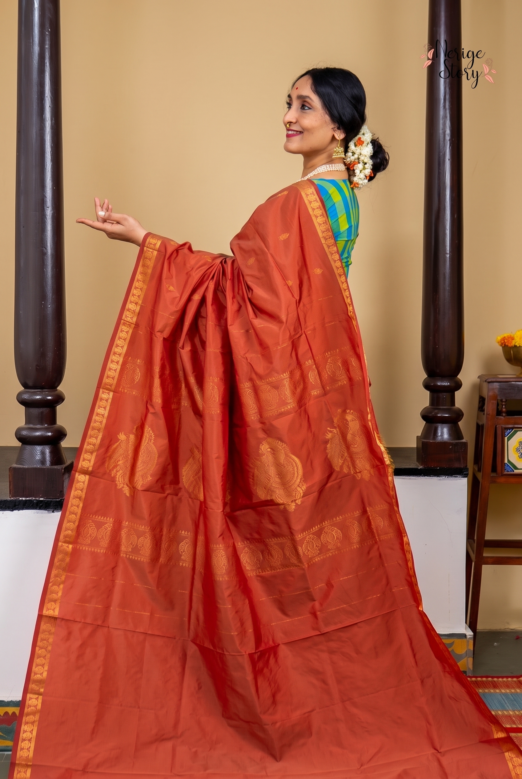 VILASINI (विलासिनी)