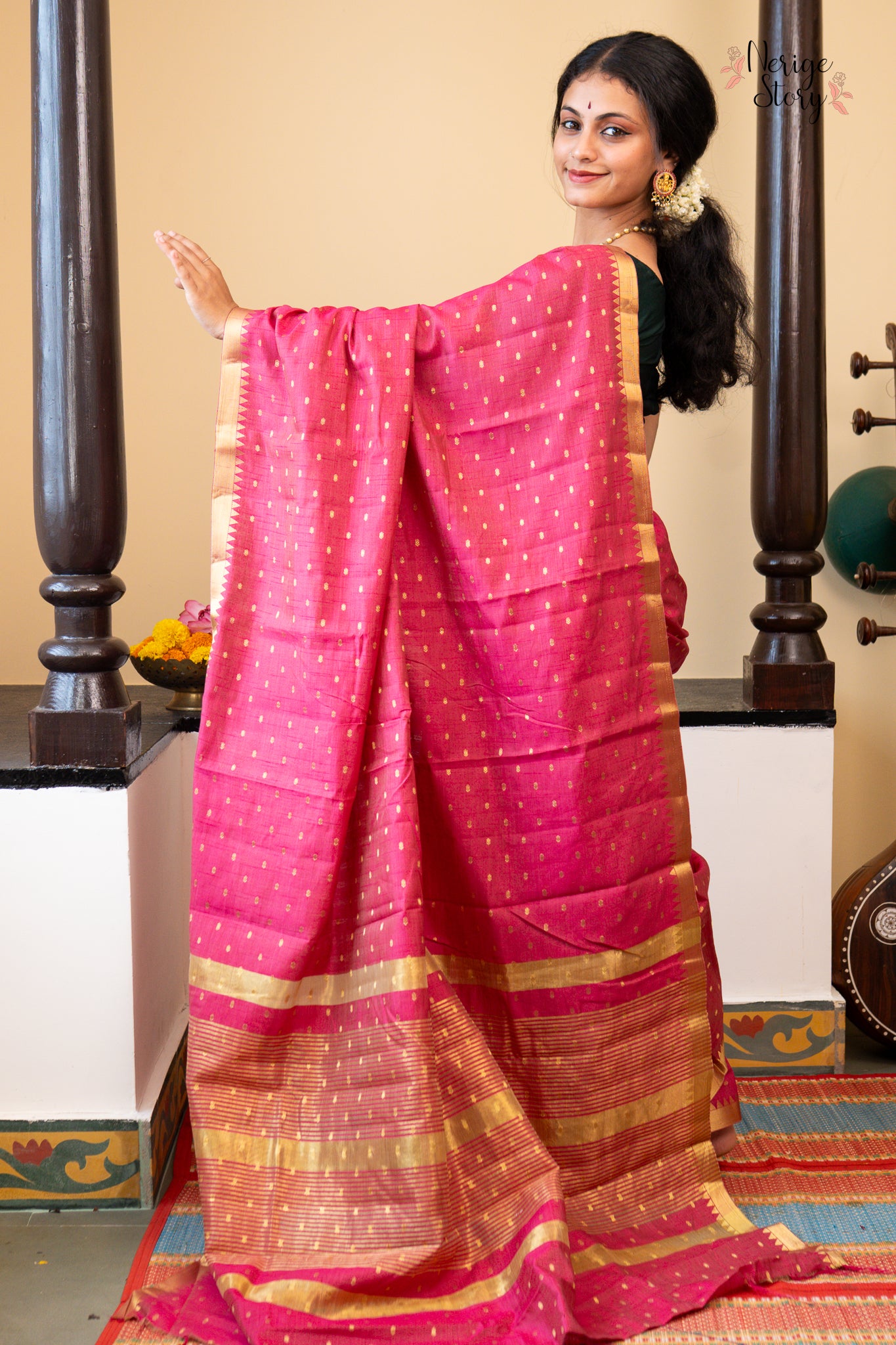MEHIRA (मेहिरा)