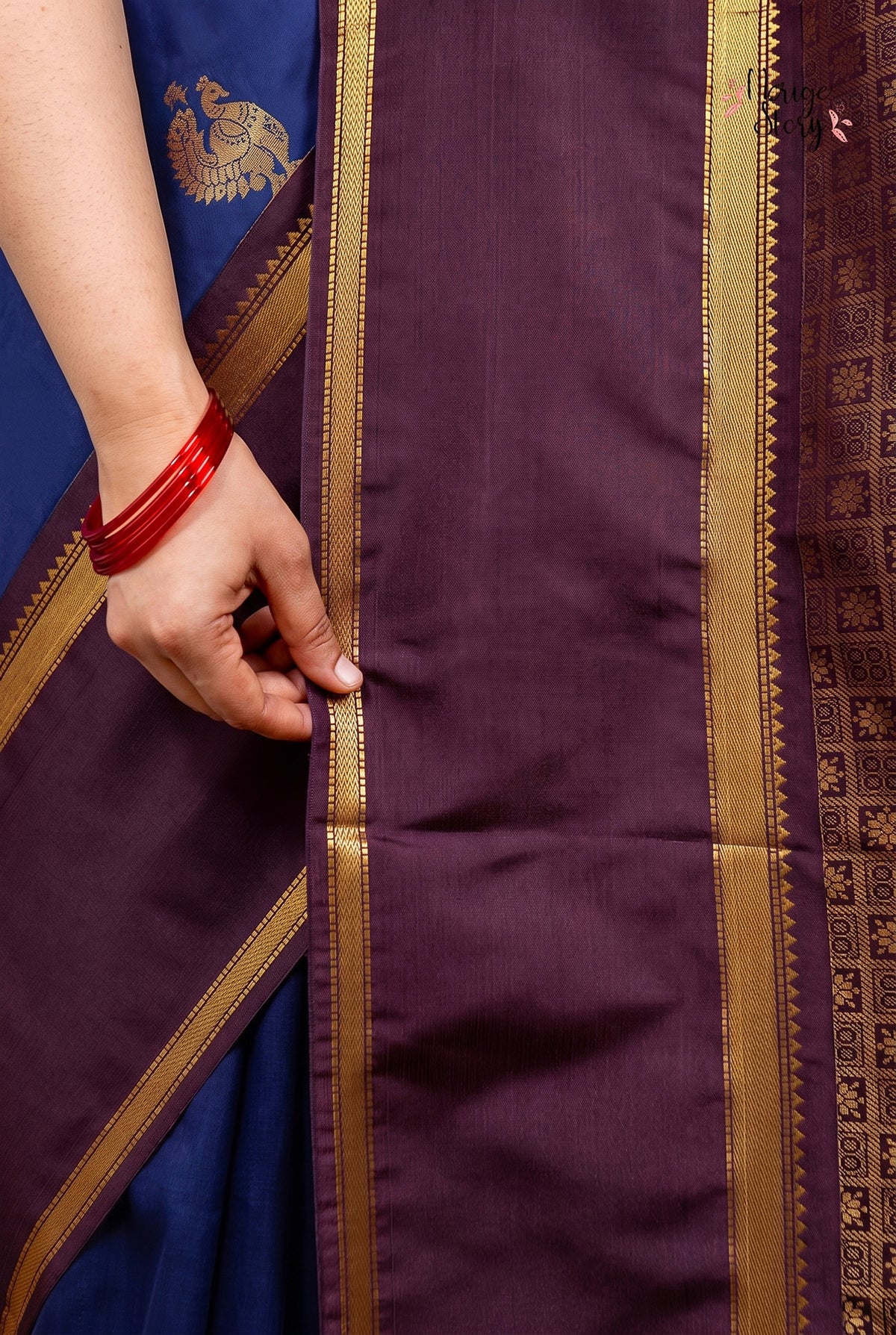 AVANIYA (ಅವನಿಯಾ)