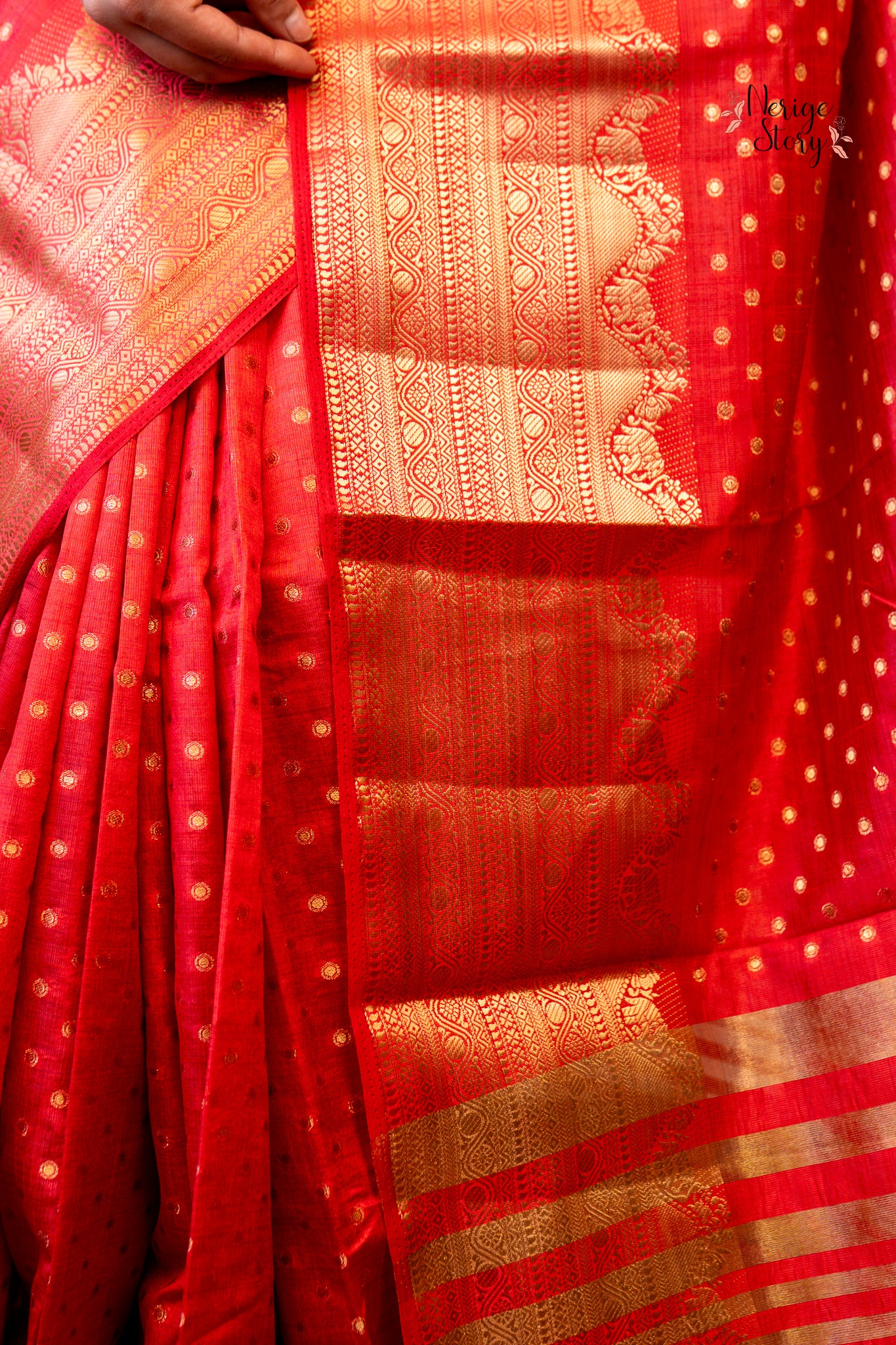 ARUNDHI (अरुन्धि)