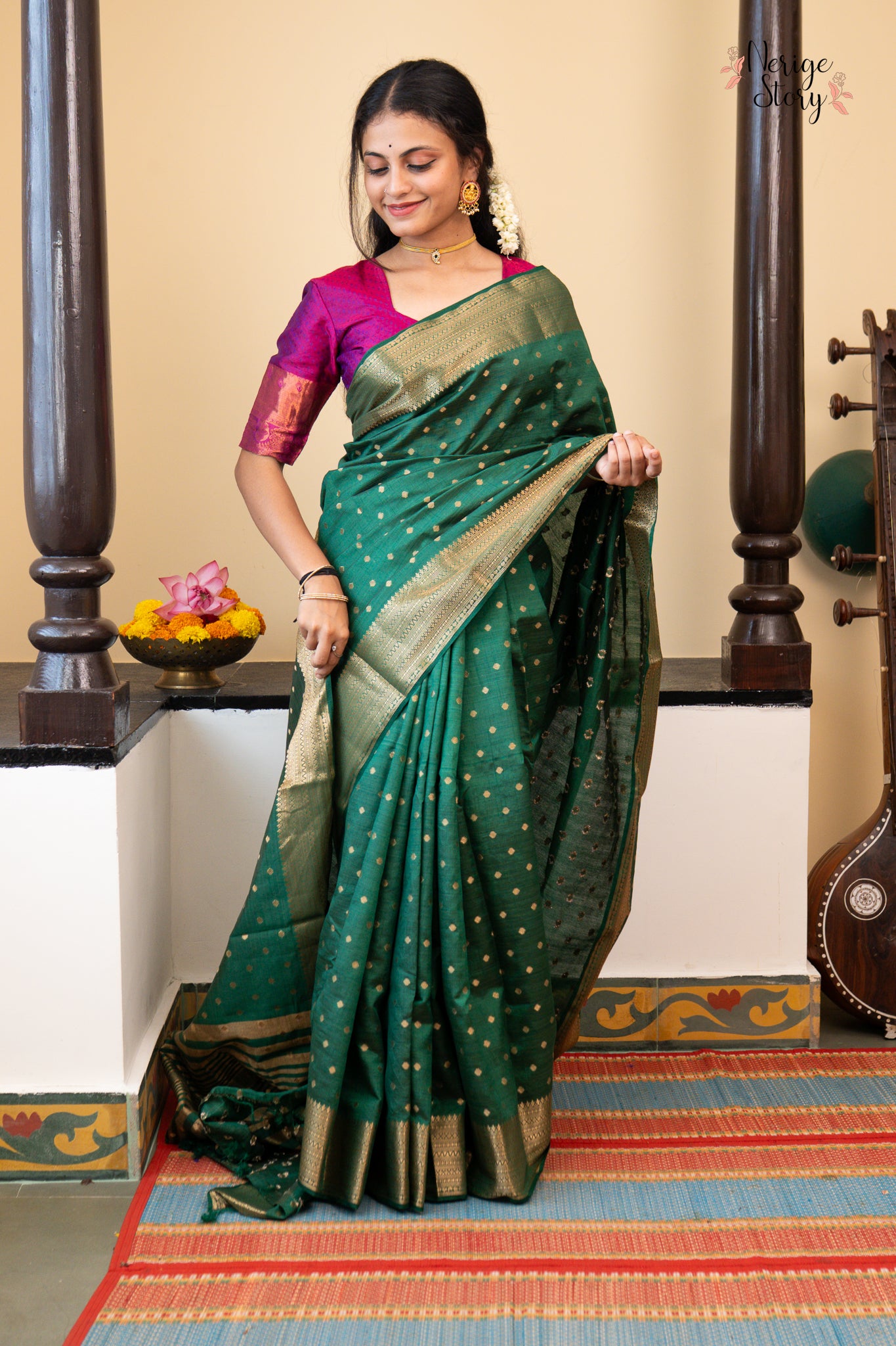 LUNIKA (लूनिका)