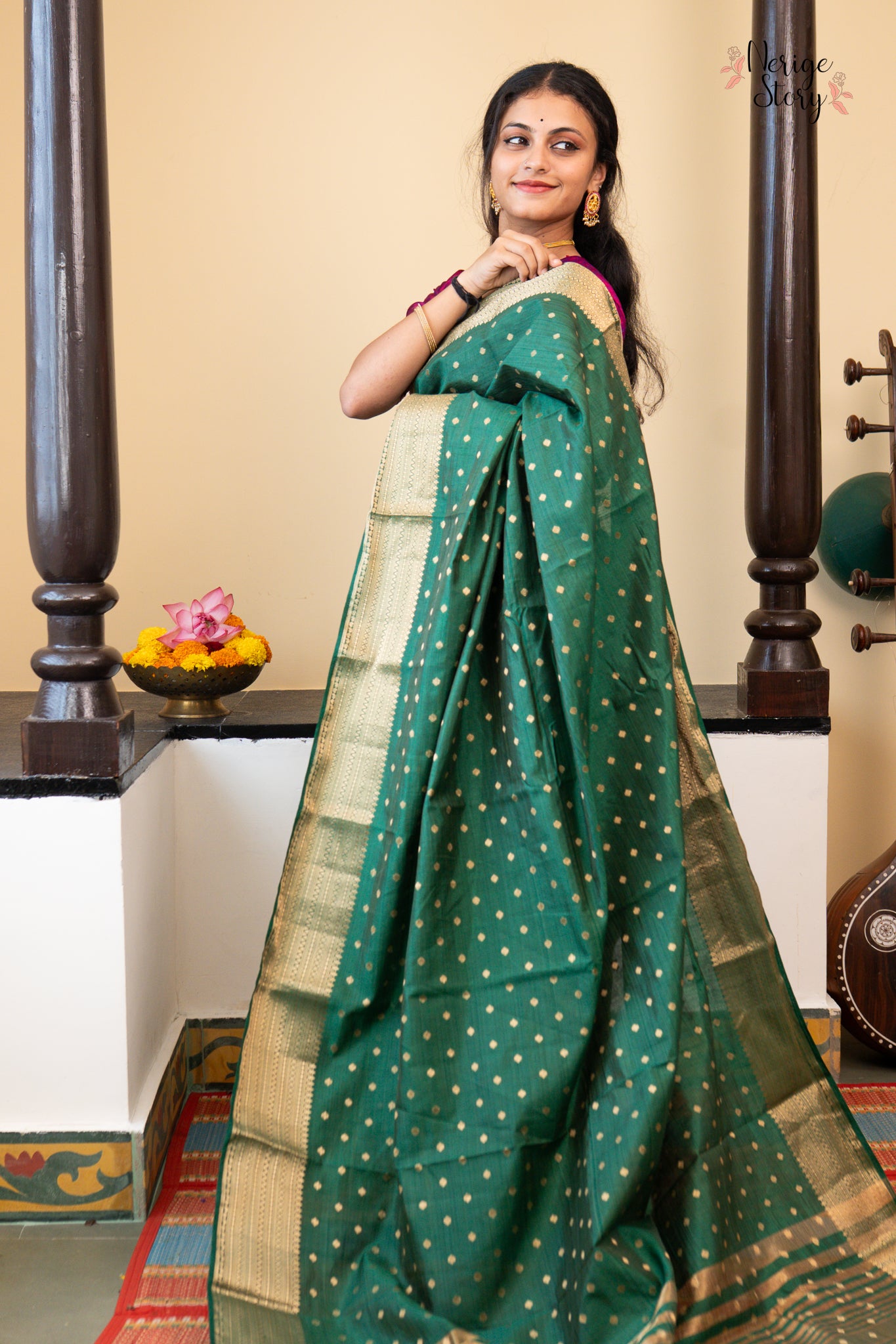 LUNIKA (लूनिका)