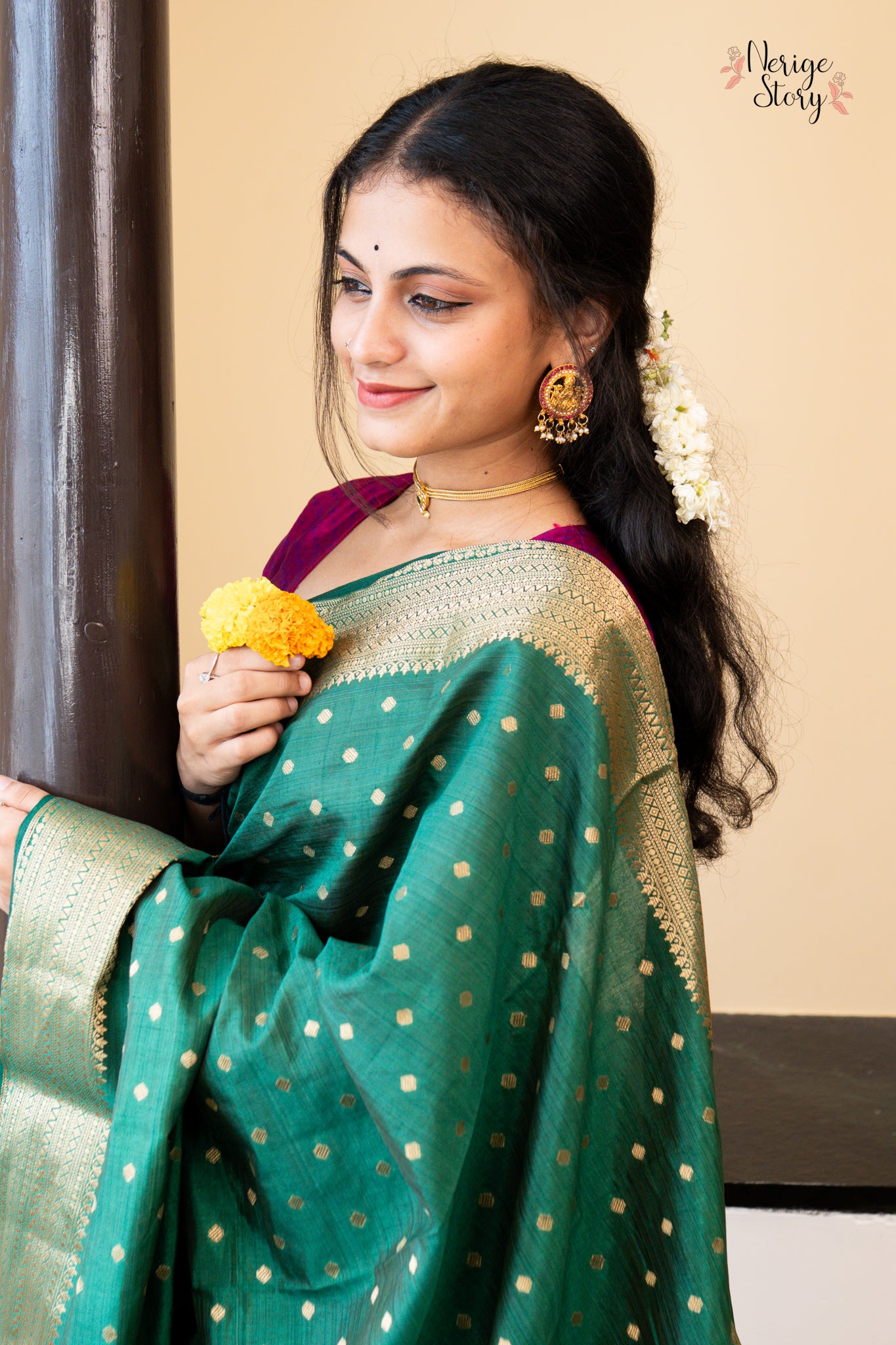 LUNIKA (लूनिका)