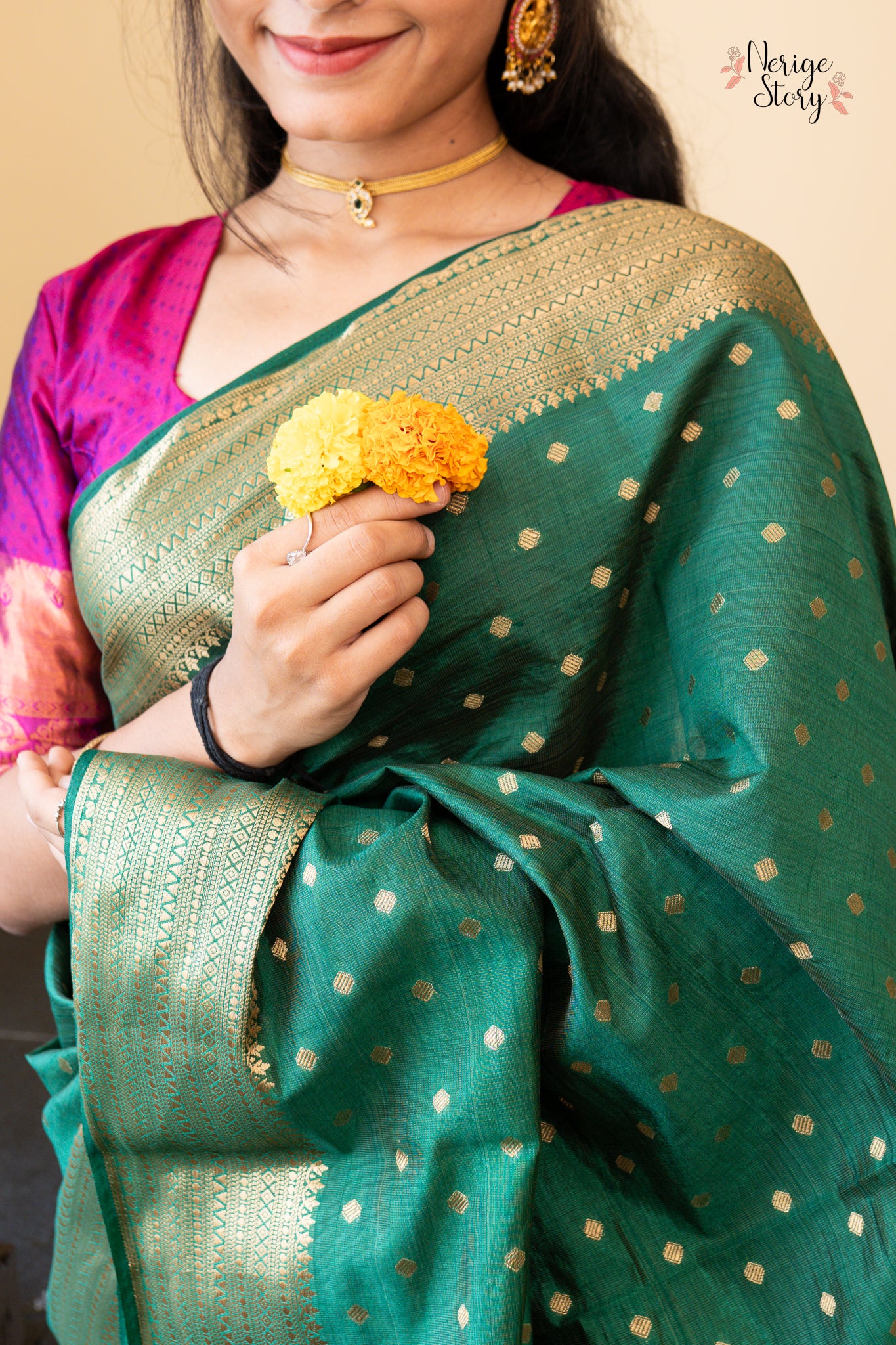 LUNIKA (लूनिका)