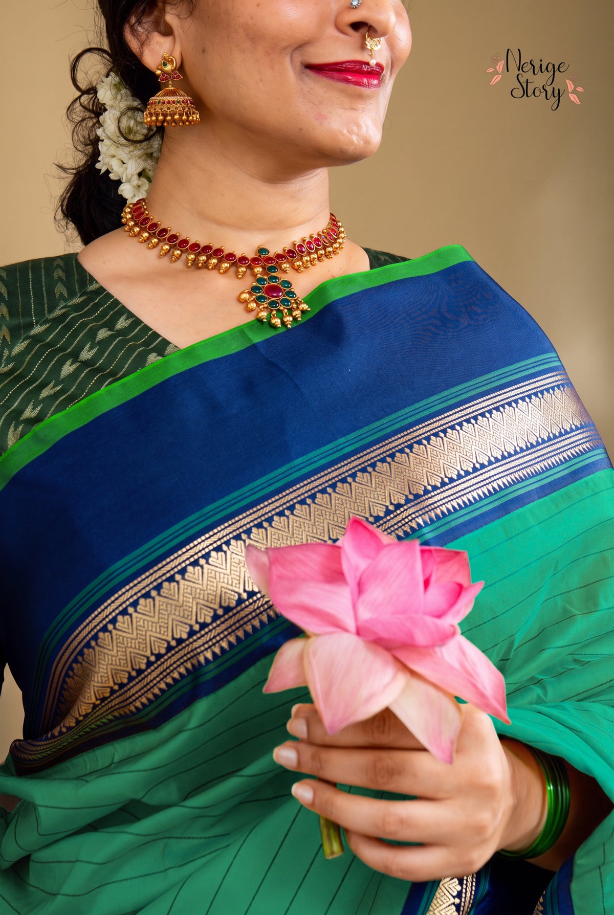 SHAMBHAVI (சாம்பவி)