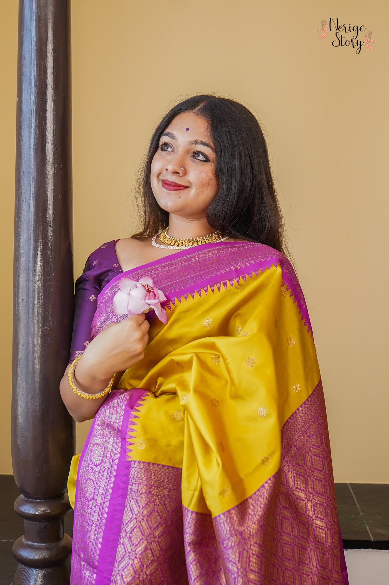 AKALPITA (अकल्पिता)