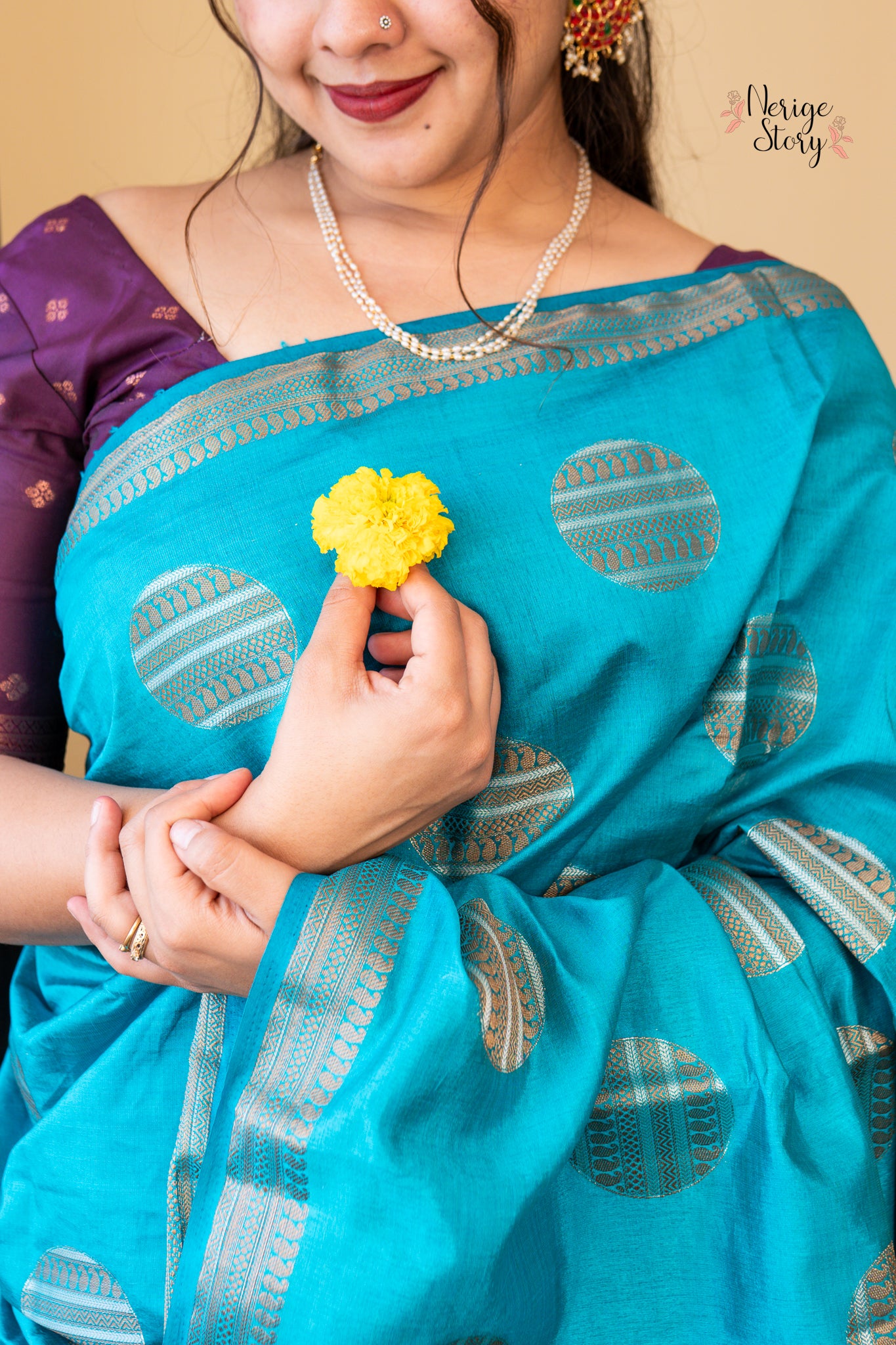 GUNIKA (गुणिका)