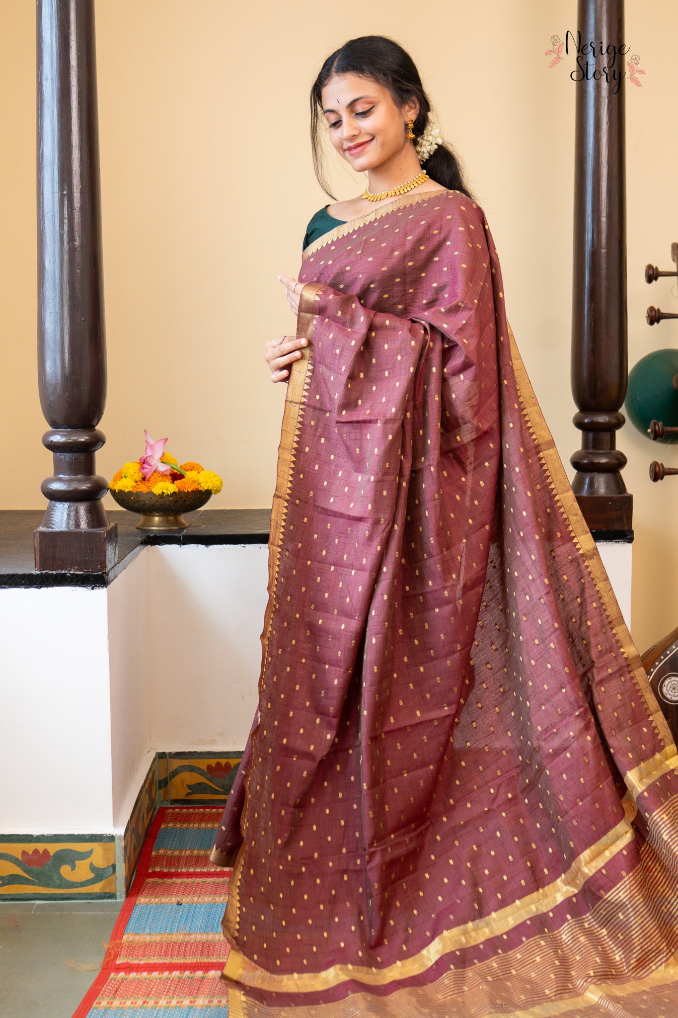 AAMIRA (आमिरा)