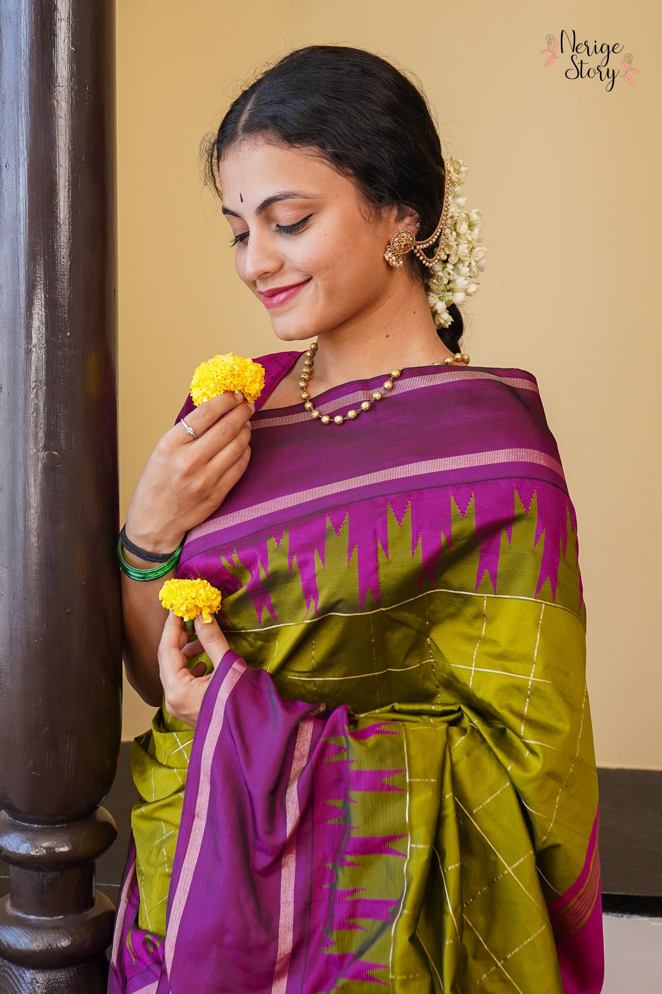 ANSHIKA (ಅಂಶಿಕಾ)