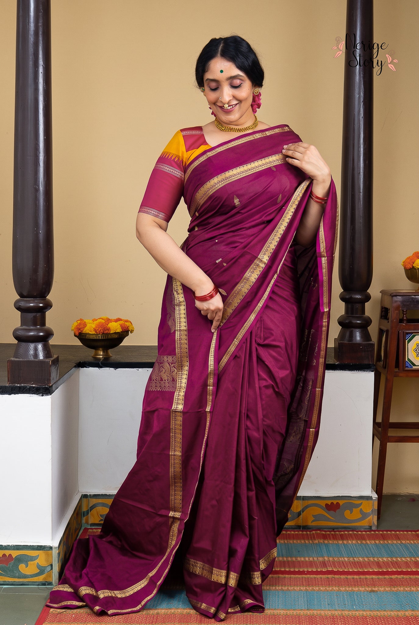MAHASARASWATI (மகாசரஸ்வதி)