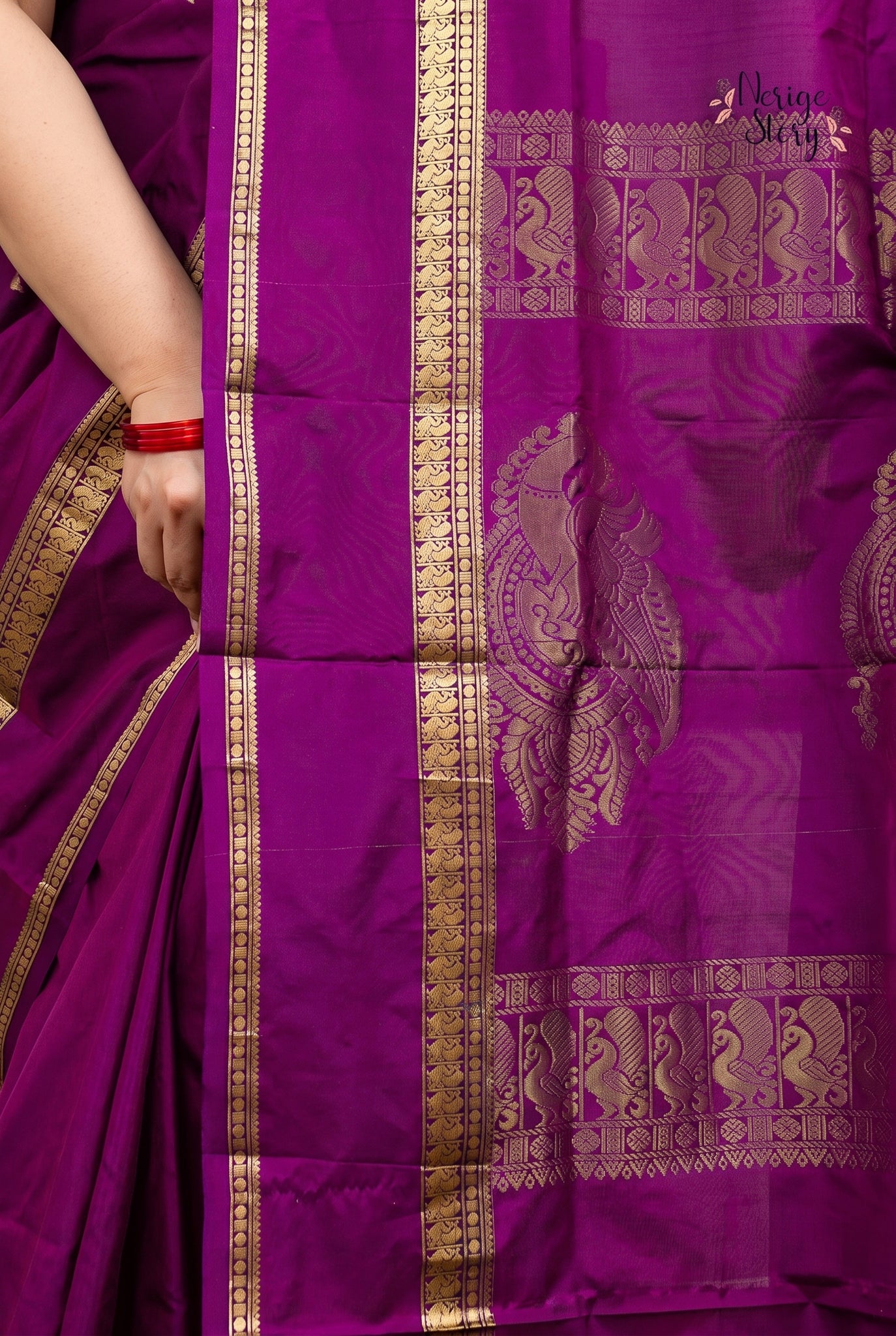 SHAILAPUTRI (சைலபுத்திரி)