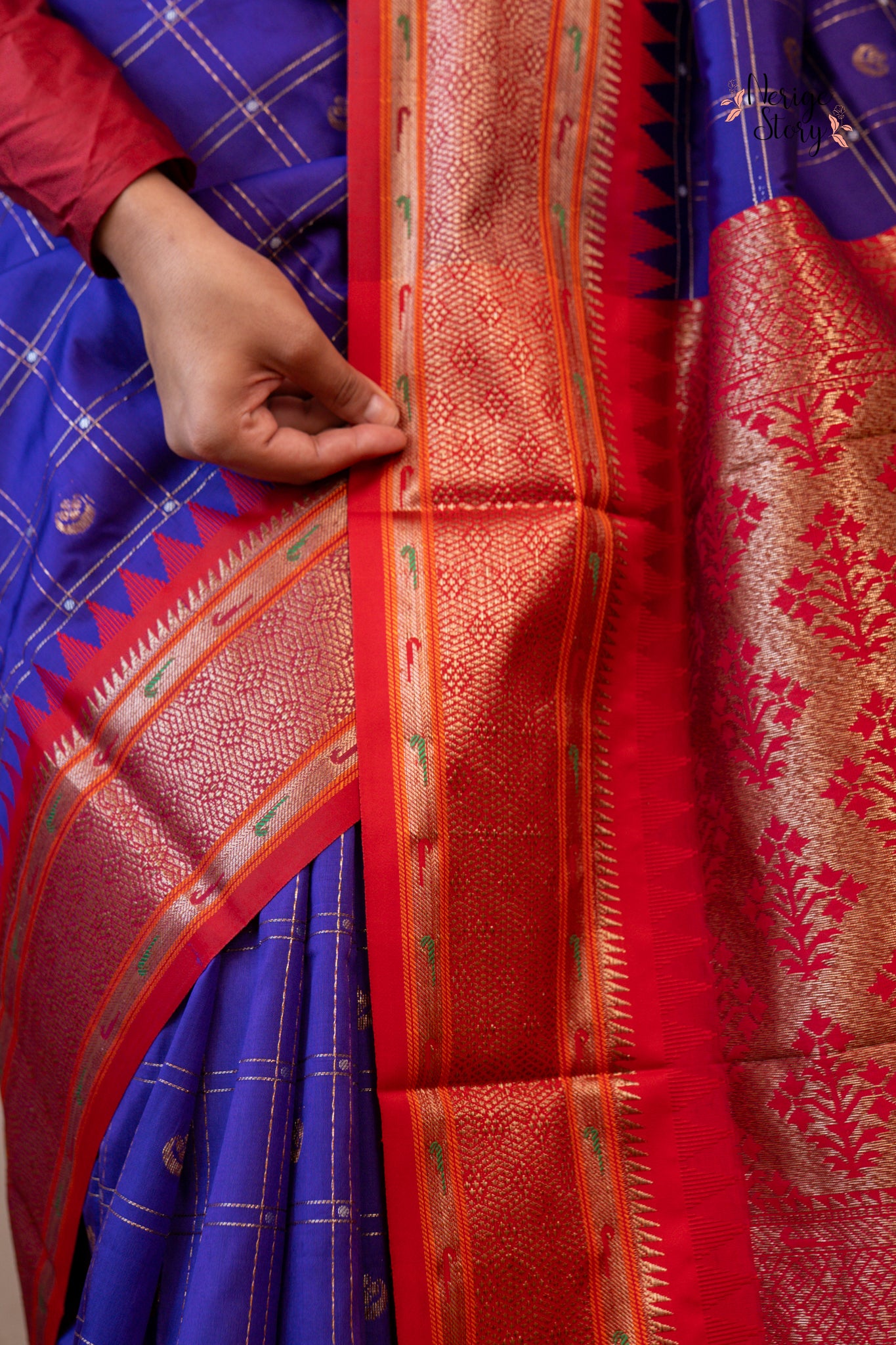 LAVINIKA (लाविनिका)