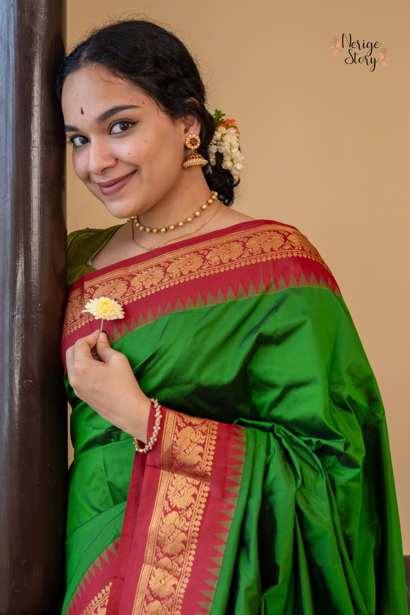 VANITHA (ವನಿತಾ)