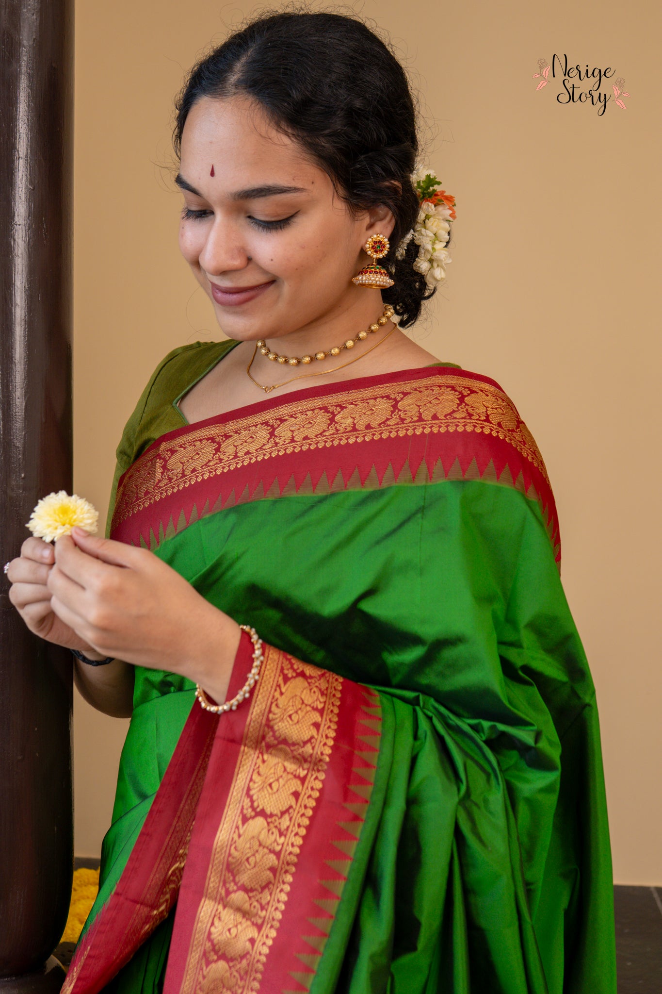 VANITHA (ವನಿತಾ)