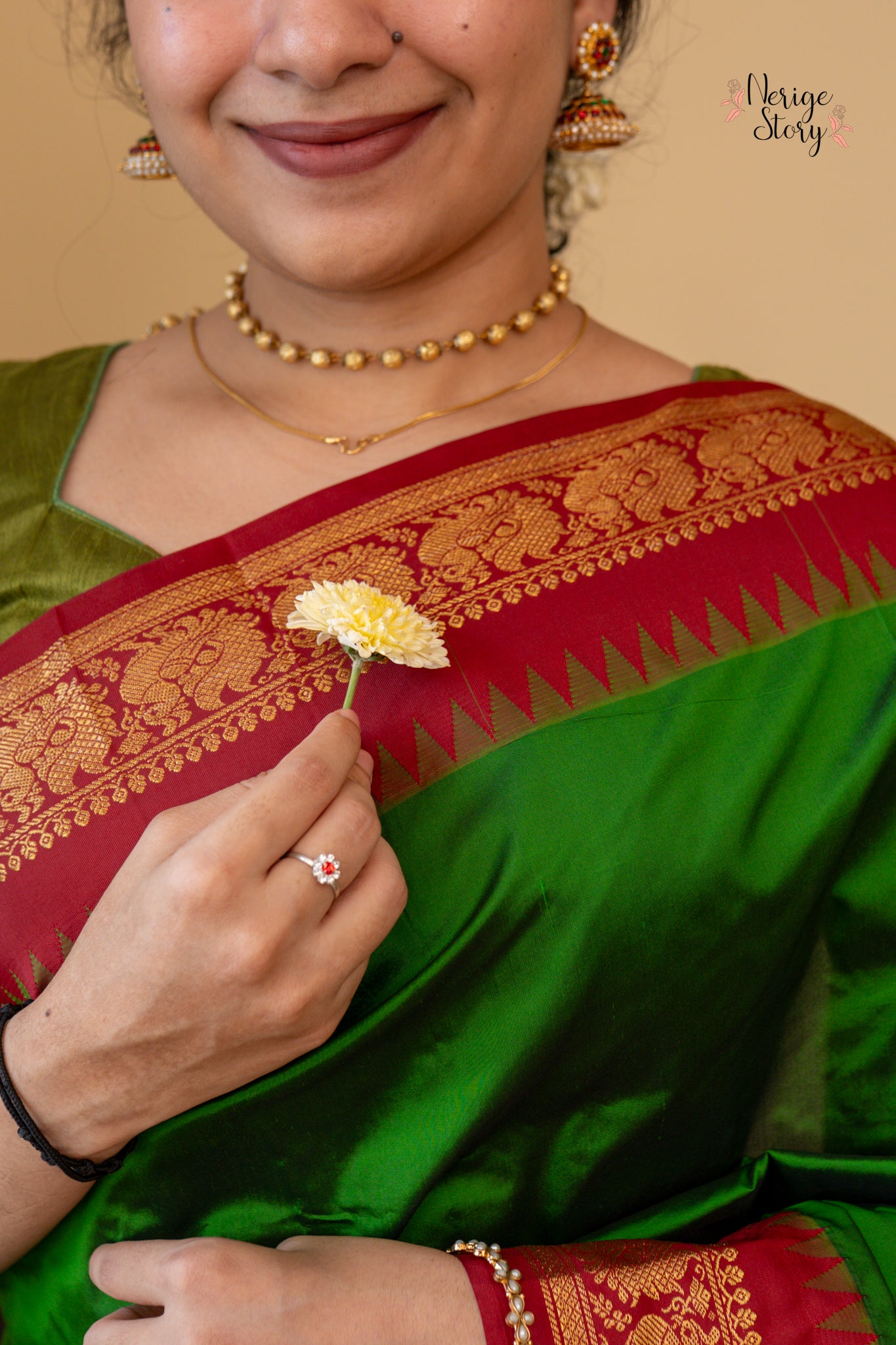 VANITHA (ವನಿತಾ)