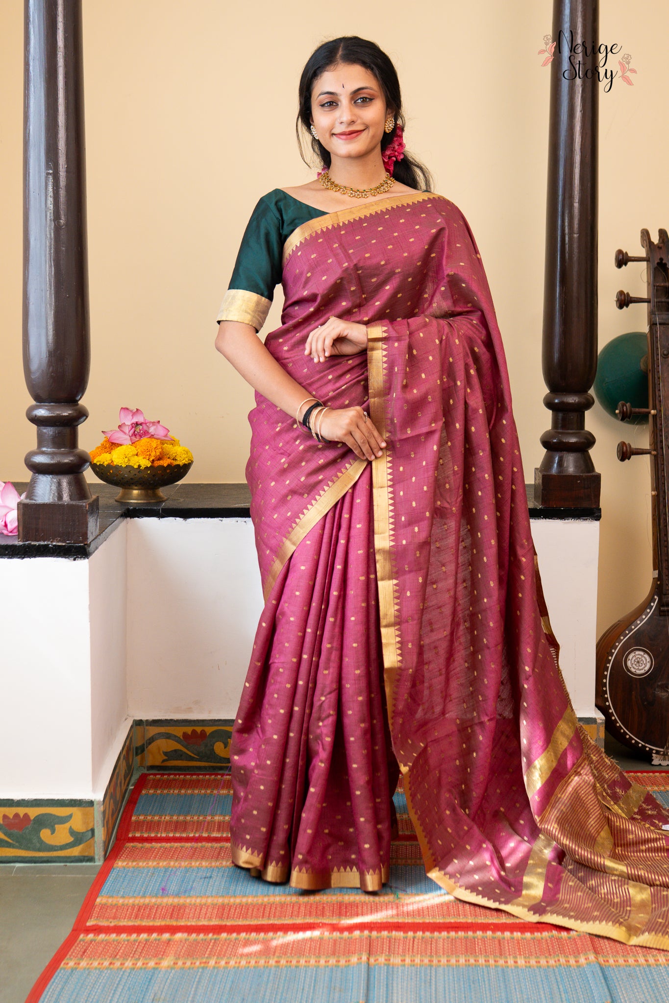 ARUSHIKA (अरुषिका)