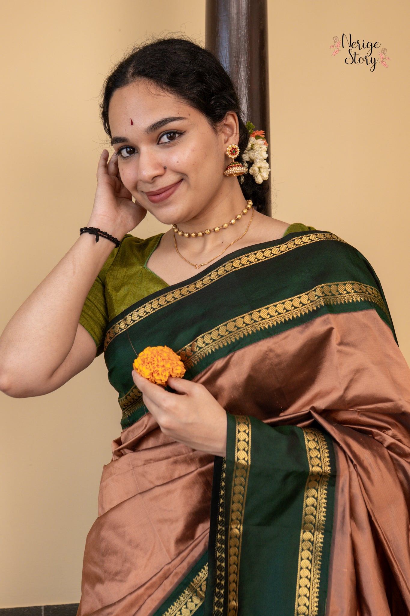RAJSHRI (ರಾಜಶ್ರೀ)