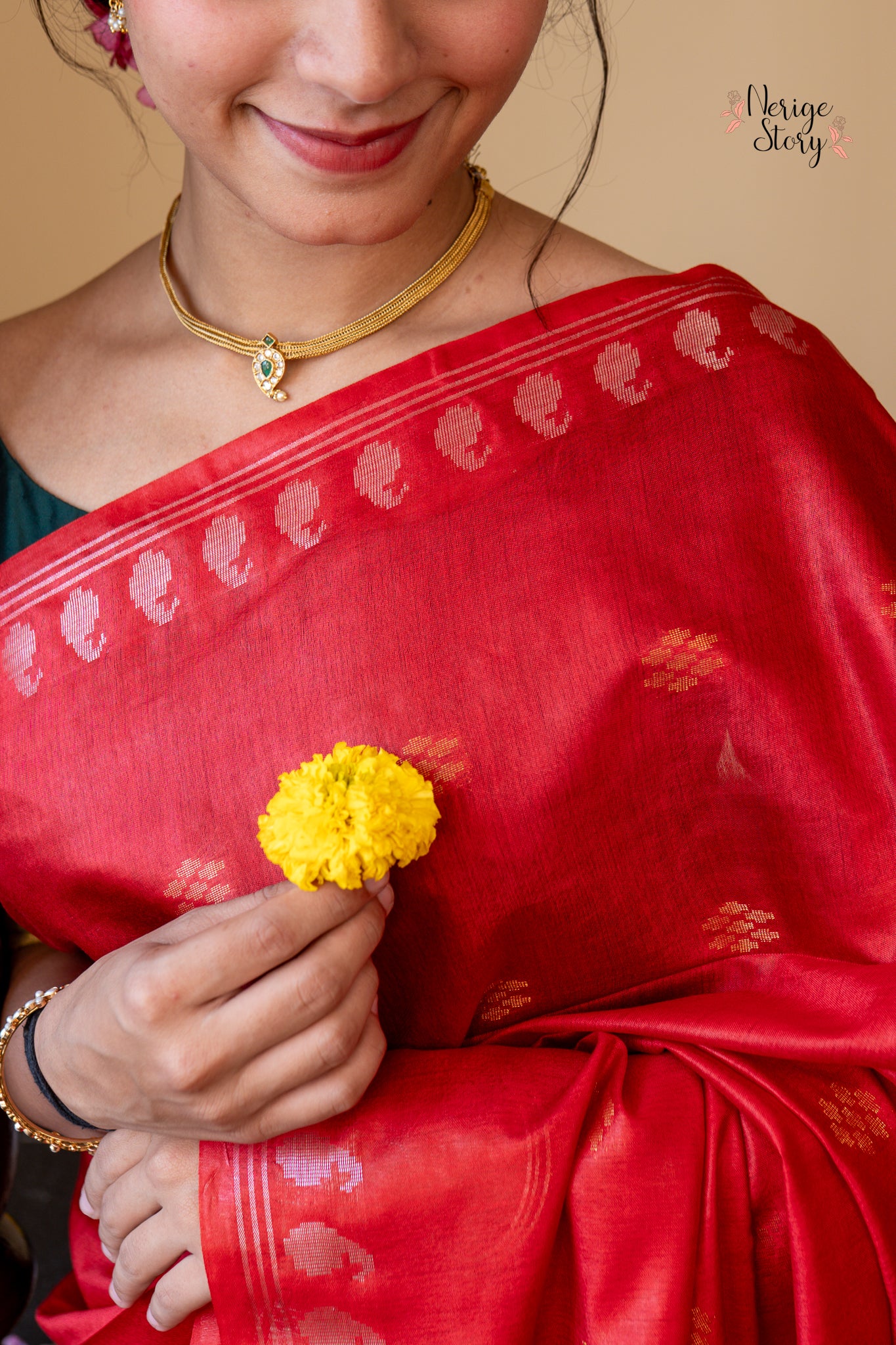 HAMSIKA (हंसिका)