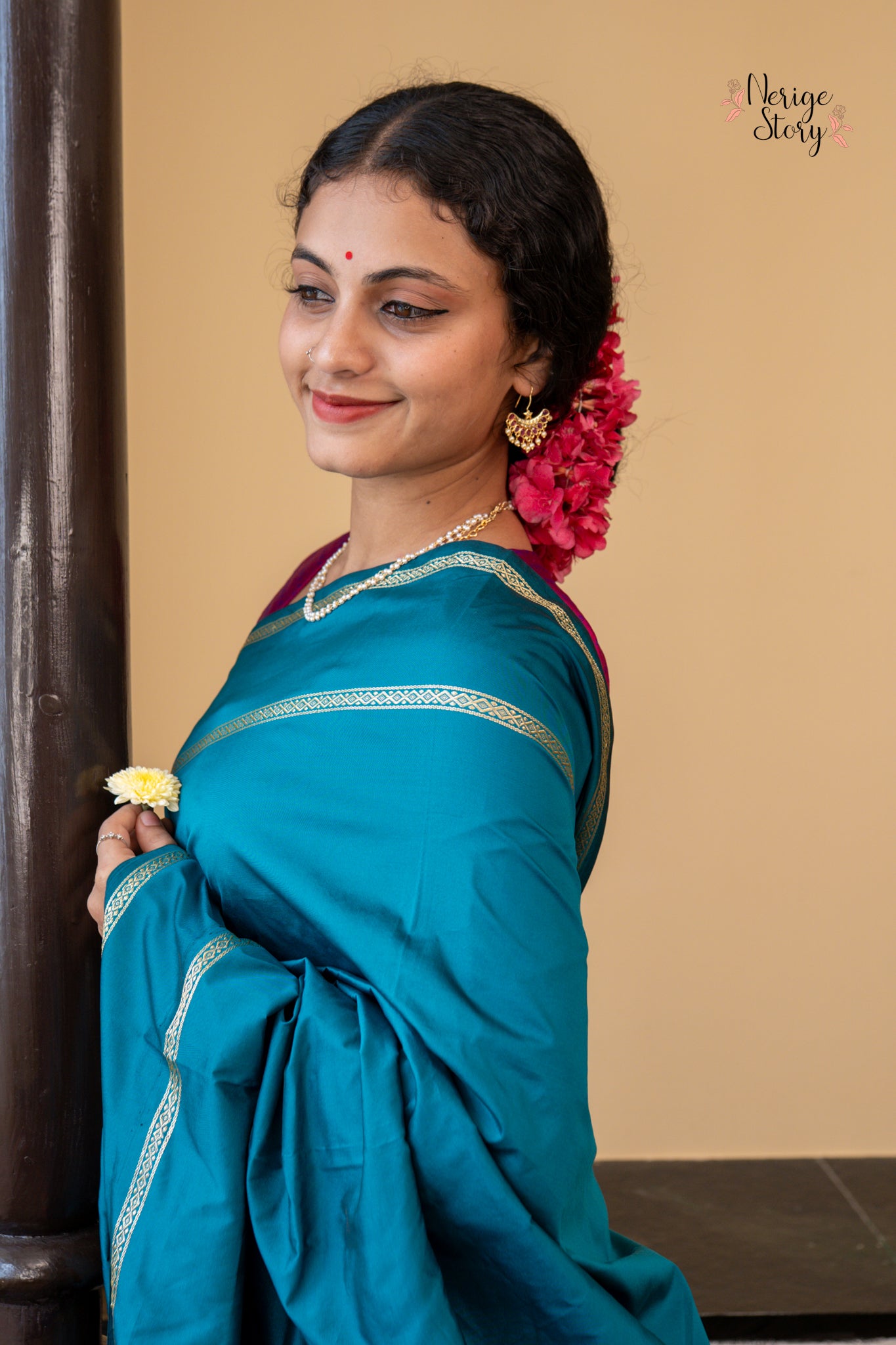 ADHIRA (ಅಧಿರಾ)