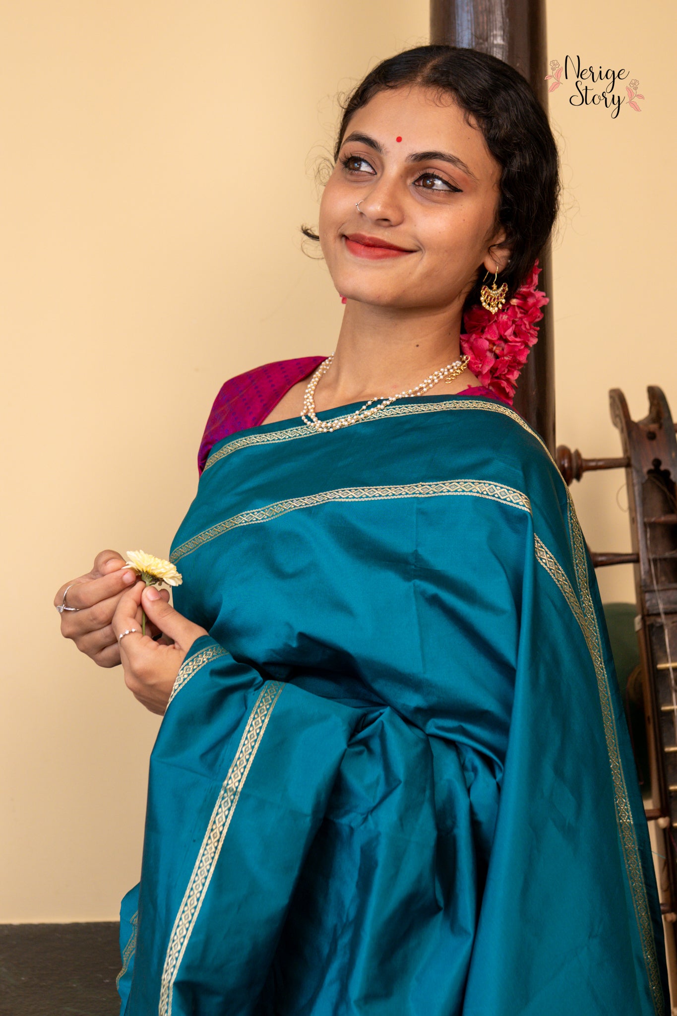 ADHIRA (ಅಧಿರಾ)